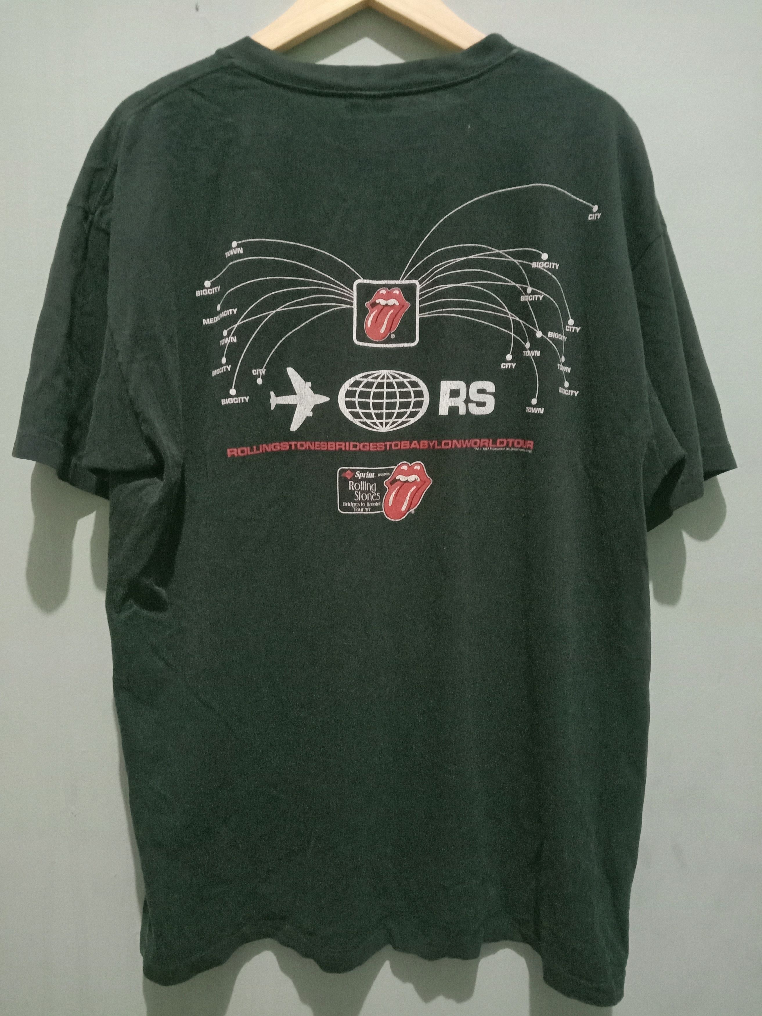 Band Tees × The Rolling Stones × Vintage The Rolling Stones Size US XL / EU 56 / 4 - 2 Thumbnail