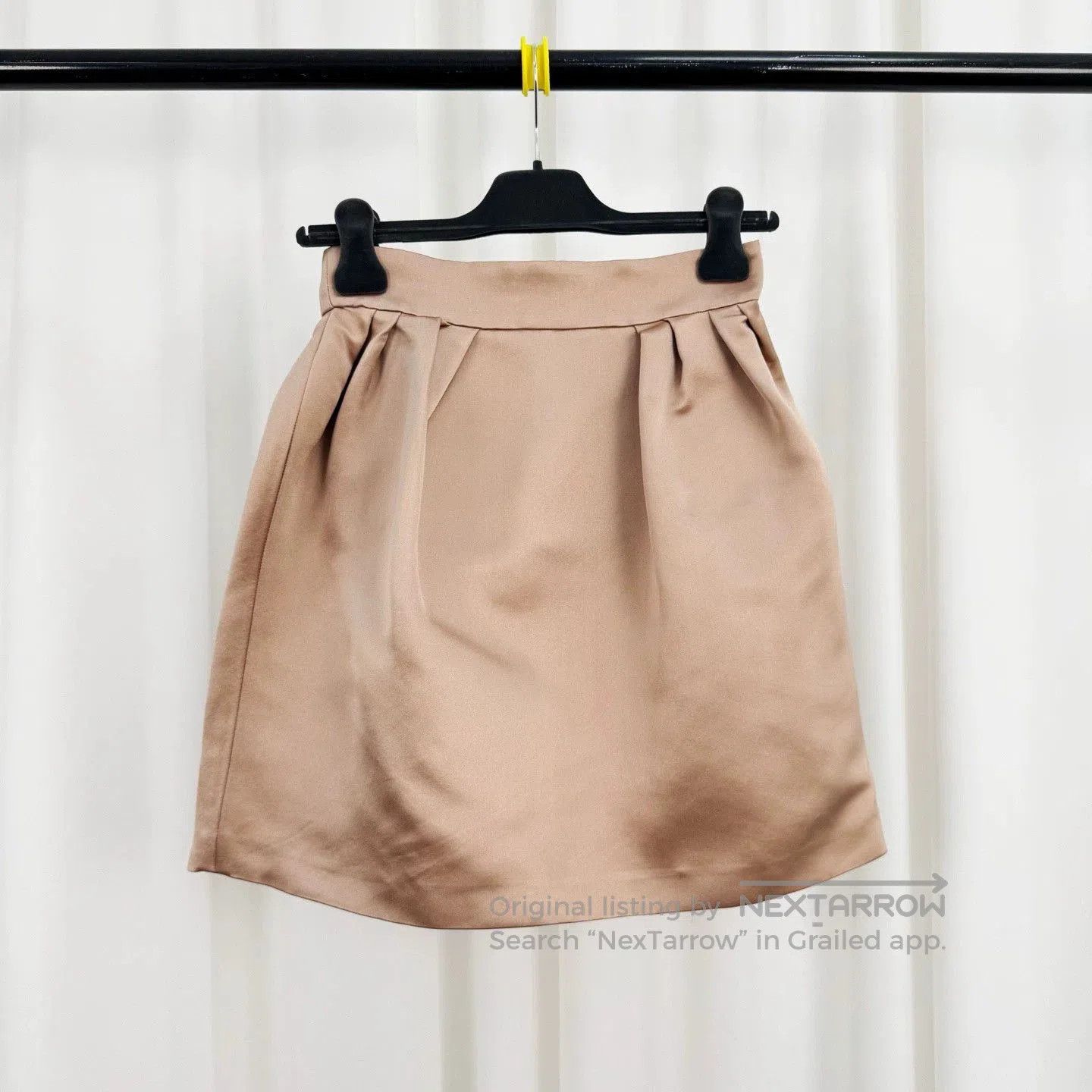 Dior elegant dior silk skirt in pink. Size US 36 / EU 52 - 2 Thumbnail