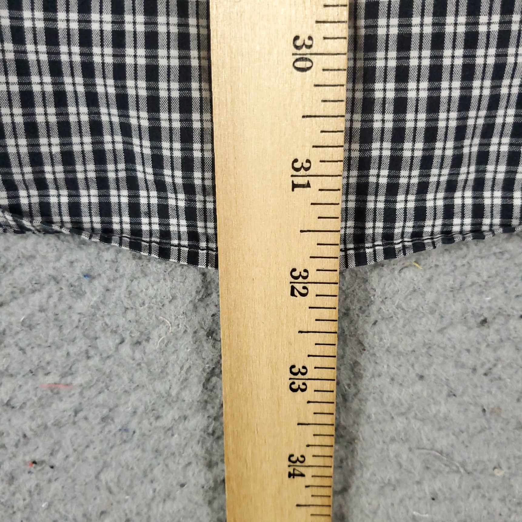 Tommy Hilfiger Tommy Hilfiger Shirt Mens Medium Gray Plaid Button-Up Long Sleeve Casual Business Formal Workwear Vintage No Size US M / EU 48-50 / 2 - 5 Thumbnail