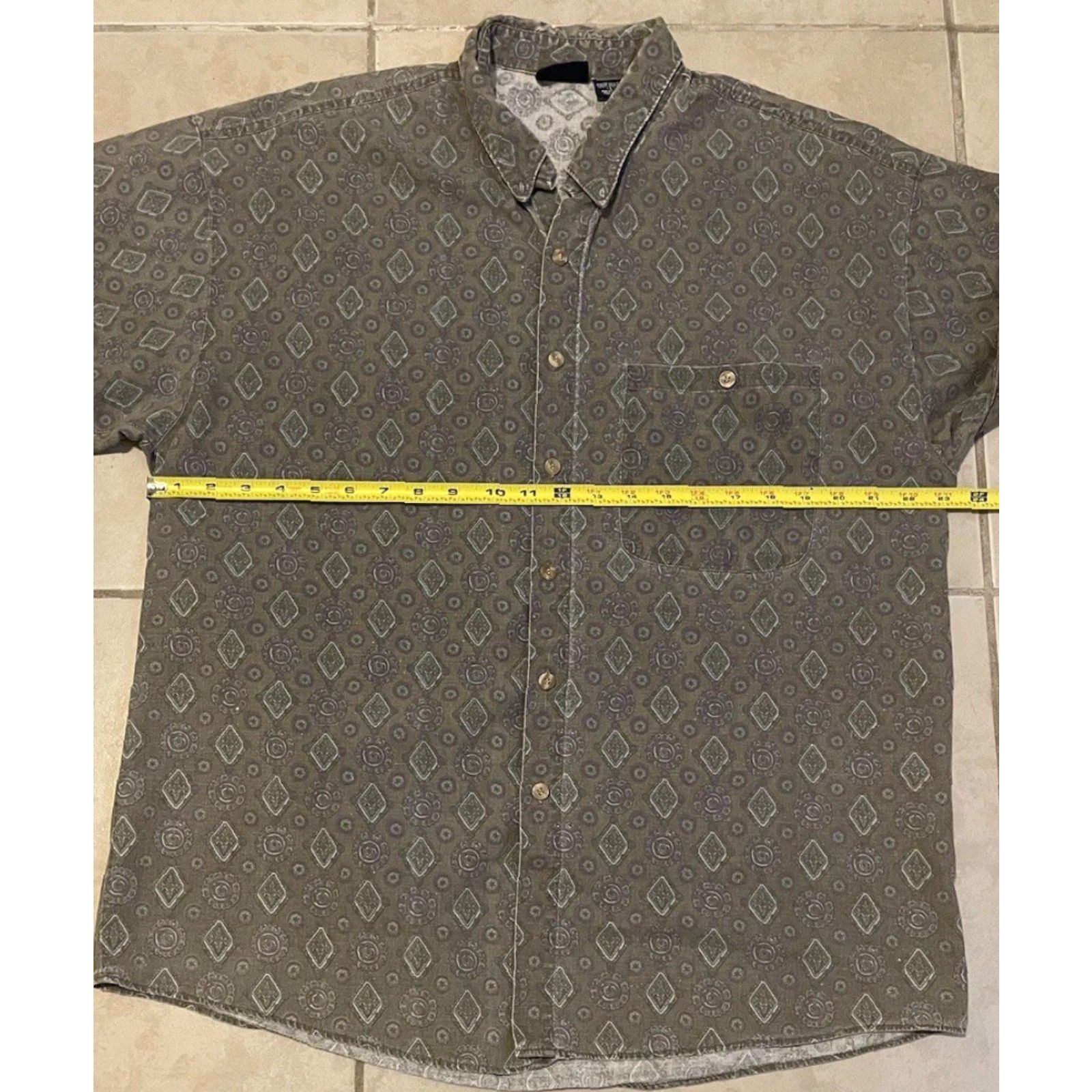 Vintage Vtg 90s Paisley Button Up Shirt L Men Green Grunge Vaporwave Surf Skate Abstract Art AOP Size US L / EU 52-54 / 3 - 5 Thumbnail
