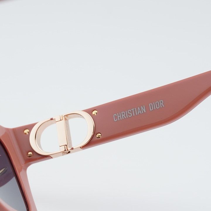 Dior Dior 30MONTAIGNE S8U 40A1 Sunglasses Pink Square Frame Size ONE SIZE - 7 Thumbnail