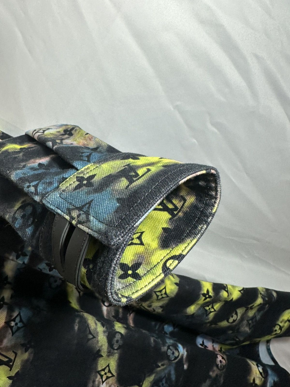 Louis Vuitton Louis Vuitton Shirt Size US L / EU 52-54 / 3 - 14 Thumbnail