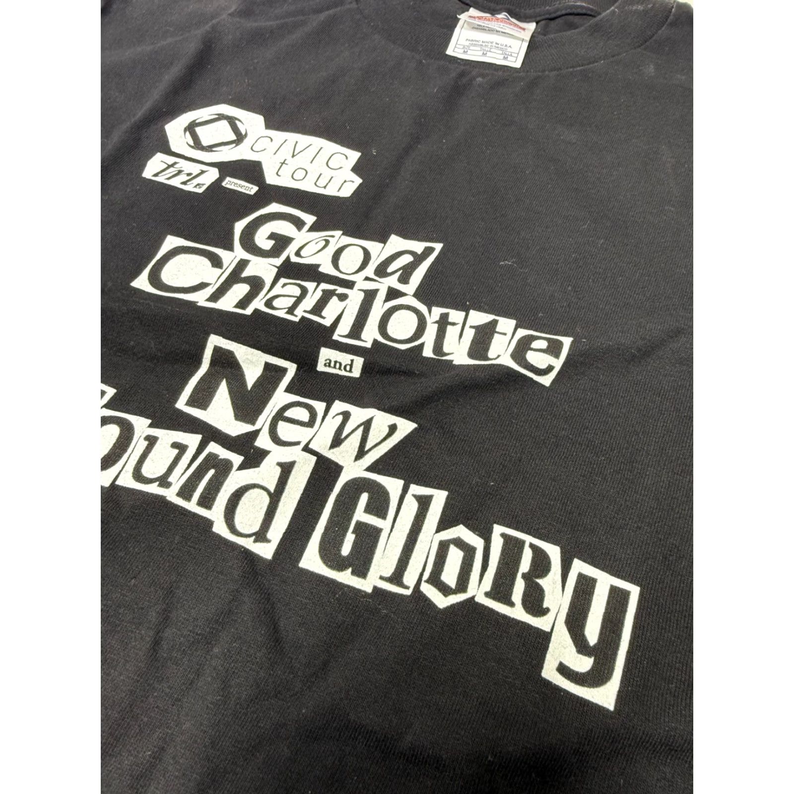 Vintage VINTAGE Tour Civ ic 2000 CIVIC TOUR TRL MTV GOOD CHARLOTTE NEW FOUND GLORY T-SHIRT CREW M Black Band Shirt Mens Size US M / EU 48-50 / 2 - 3 Thumbnail