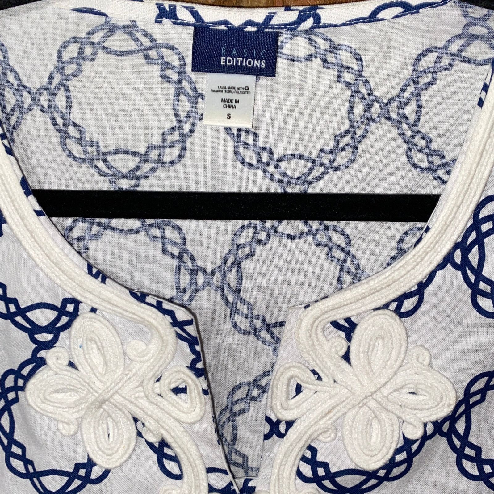 Basic Editions Basic Editions White Blue Embroidered 3/4 Sleeve Top Small Size S / US 4 / IT 40 - 4 Thumbnail