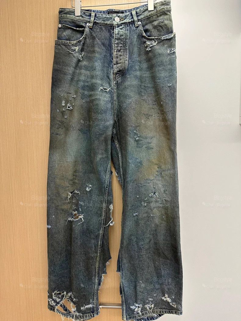 Balenciaga Balenciaga size XS Distressed Wide Leg Denim Pants Size US 27 - 1 Thumbnail