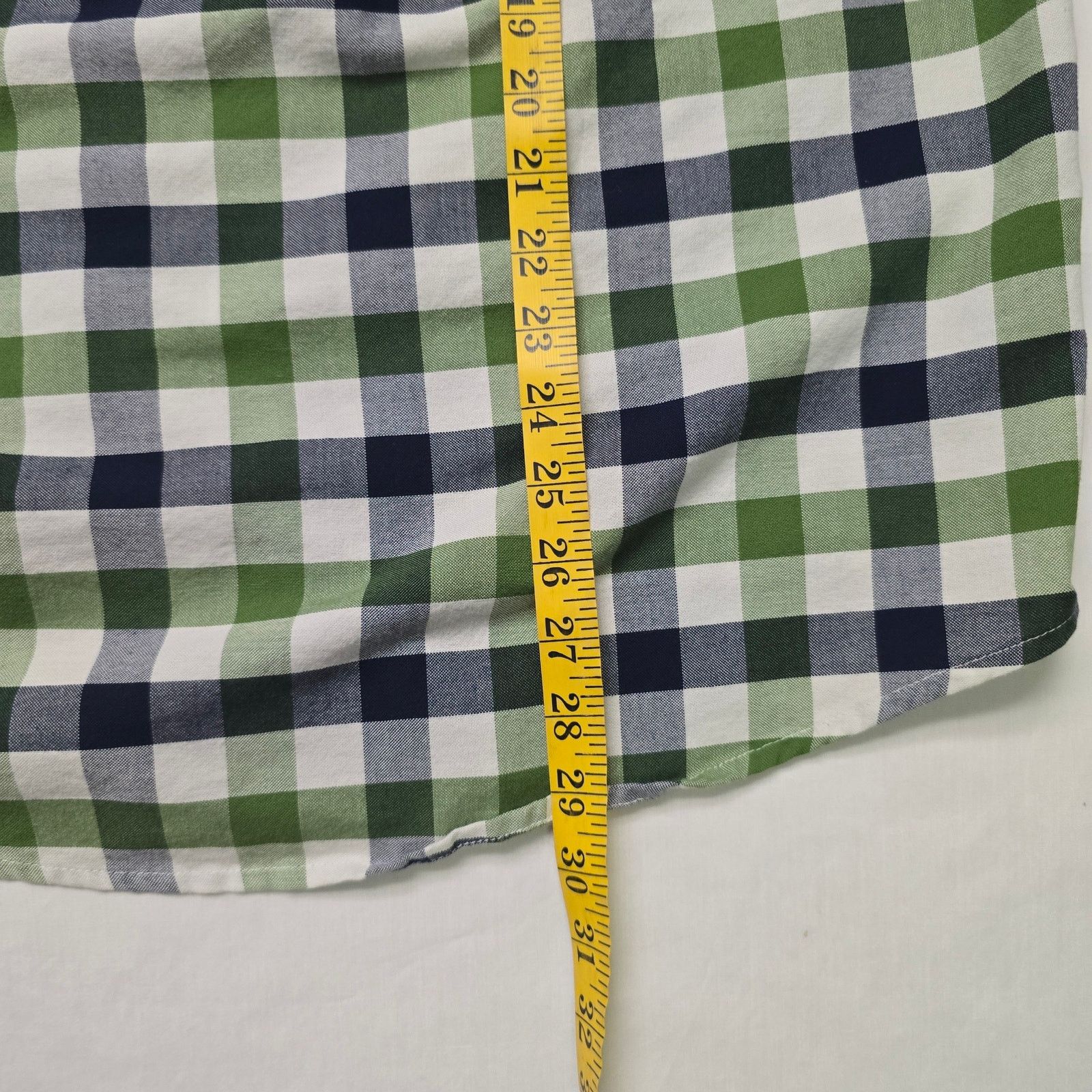 St. Johns Bay St Johns Bay Button Up L Green Blue Plaid Easy Care Shirt Size US L / EU 52-54 / 3 - 7 Thumbnail