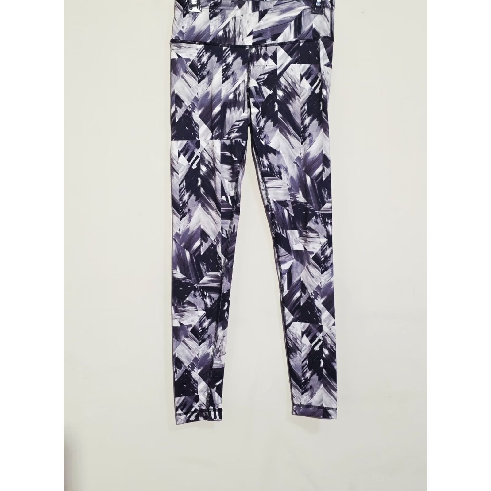 Vintage Reflex 90 Degree Women's Leggings Yoga Pants XS White Geometric Pattern Spandex Polyester Ankle Skinny Size 26" / US 2 / IT 38 - 2 Thumbnail