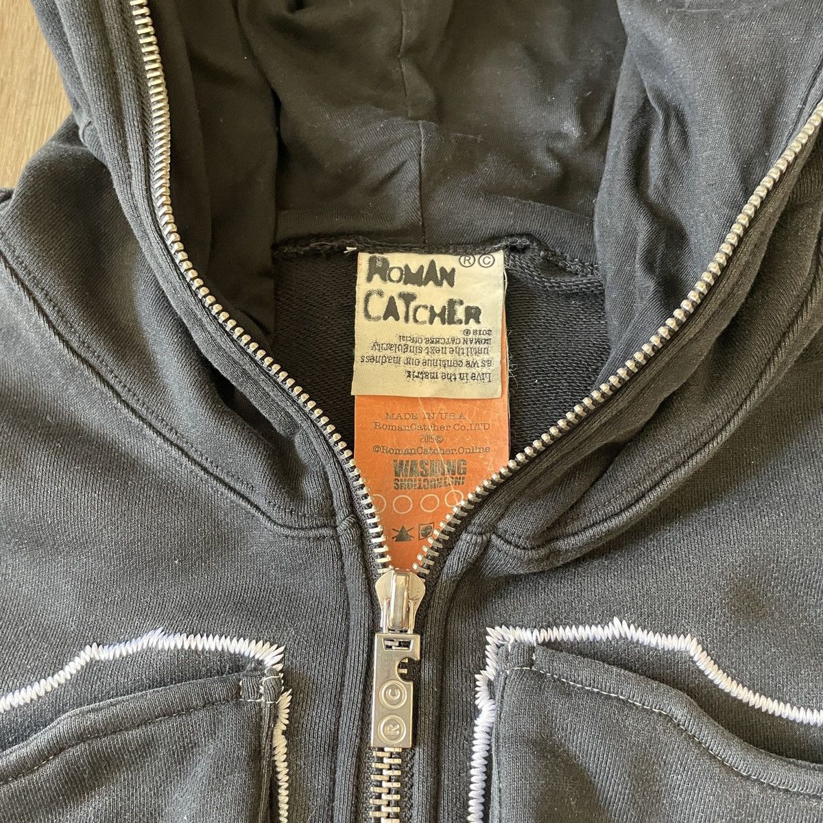 Japanese Brand Romancatcher Glock Pocket Fullzip Hoodie Size US L / EU 52-54 / 3 - 6 Thumbnail