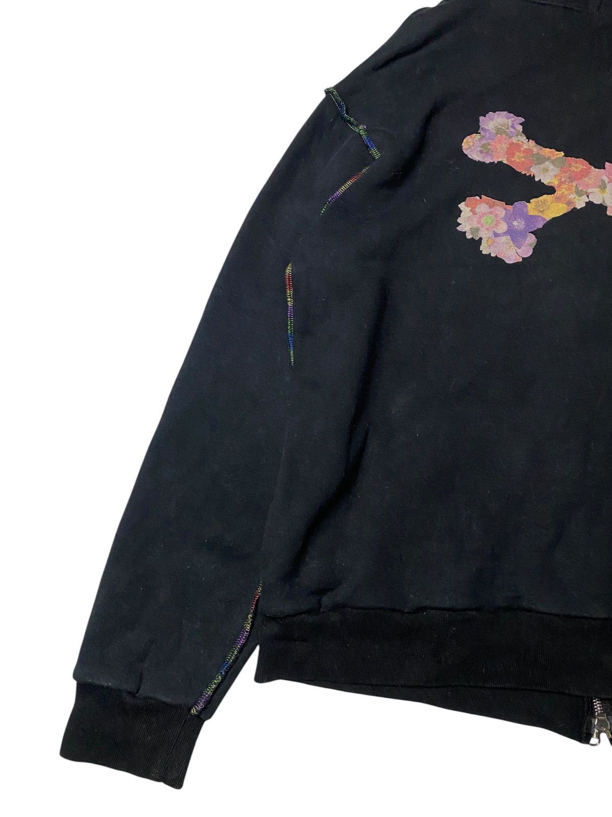 2000's Random Japan Floral Unfinished Hoodie