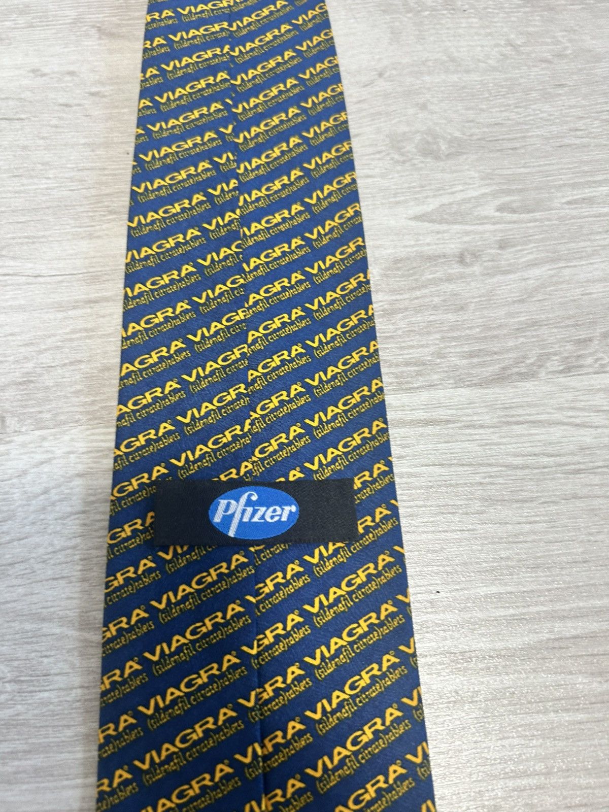 Vintage Pfizer Viagra Logo Pattern Novelty Necktie Blue Yellow Mens Size ONE SIZE - 3 Thumbnail