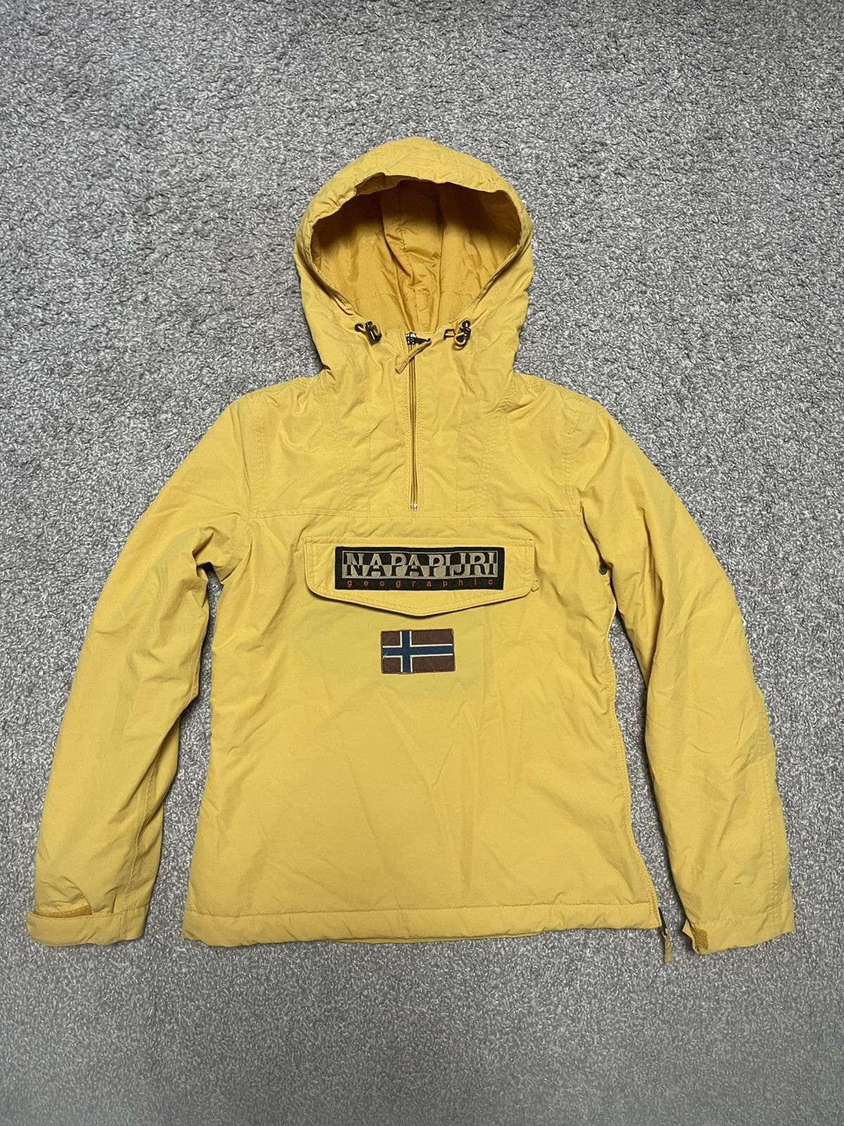 Napapijri Napapijri rainforest outdoor anorak yellow jacket size S Size S / US 4 / IT 40 - 1 Thumbnail