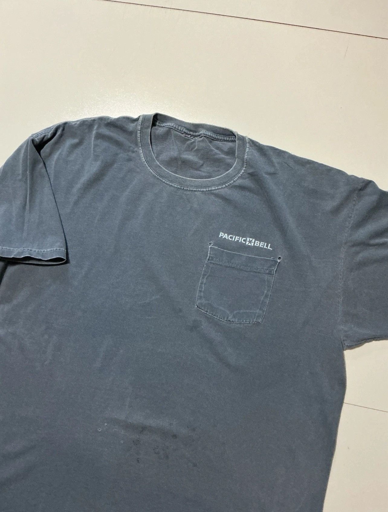 Other Lot Of 2 Pacific Bell Telecommunications Pocket T-Shirts Size US L / EU 52-54 / 3 - 10 Thumbnail