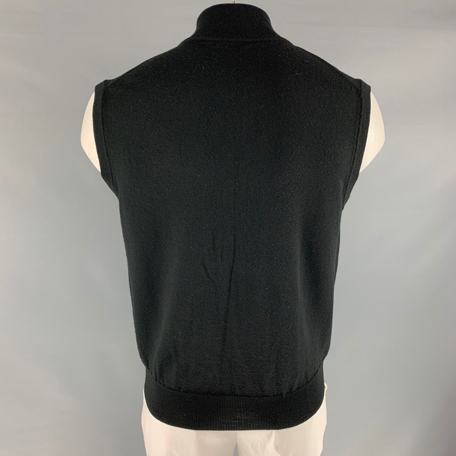 Neiman Marcus NEIMAN MARCUS Black Merino Wool Blend Zip Up Vest (Indoor) Size US L / EU 52-54 / 3 - 3 Thumbnail