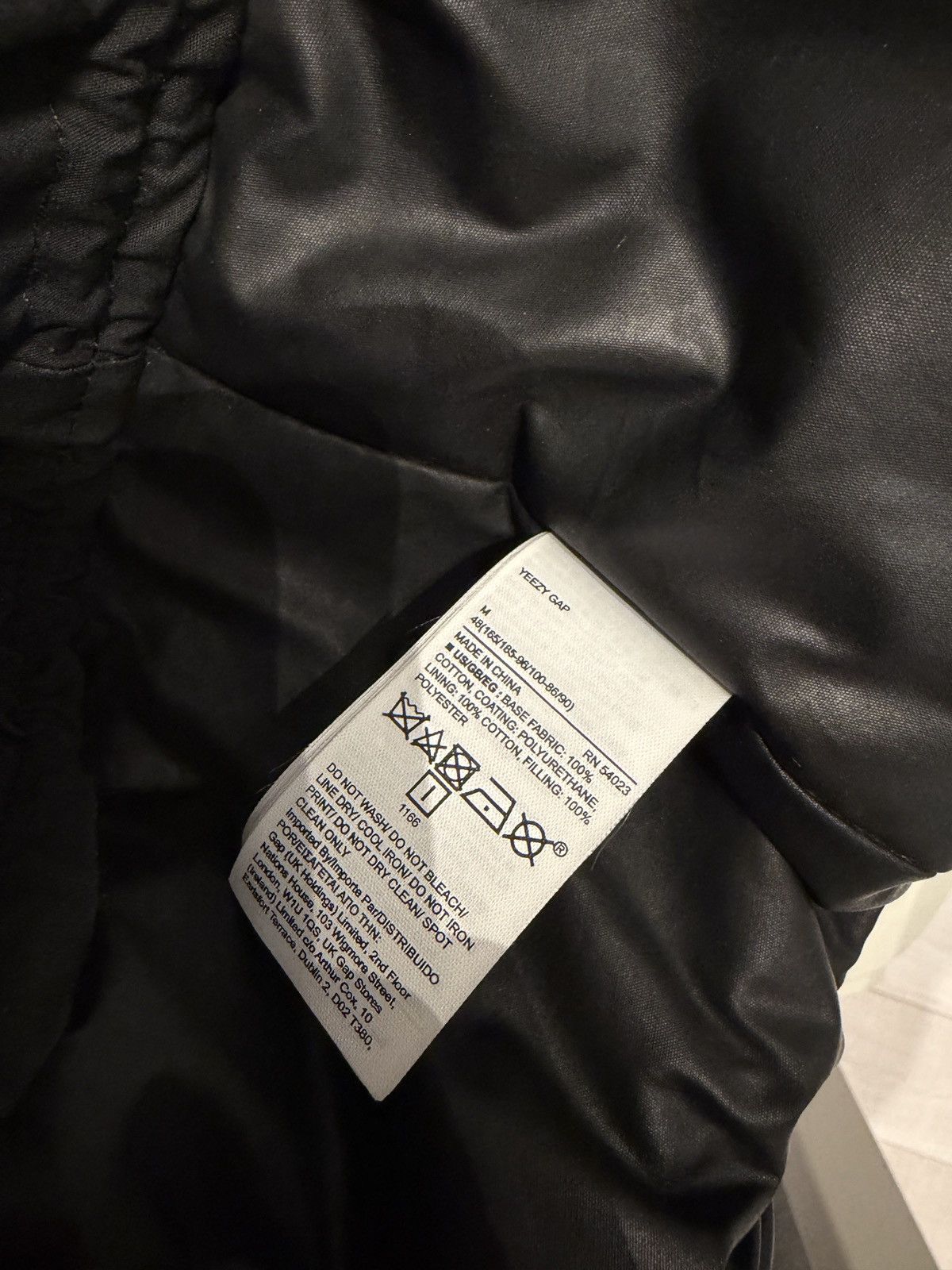 Gap × Yeezy Yeezy Gap round jacket Size US M / EU 48-50 / 2 - 4 Thumbnail