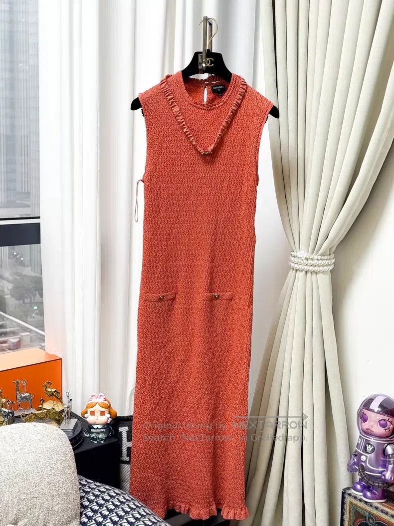 Chanel Chanel Brick red pleated design sleeveless dress Size S / US 4 / IT 40 - 2 Thumbnail