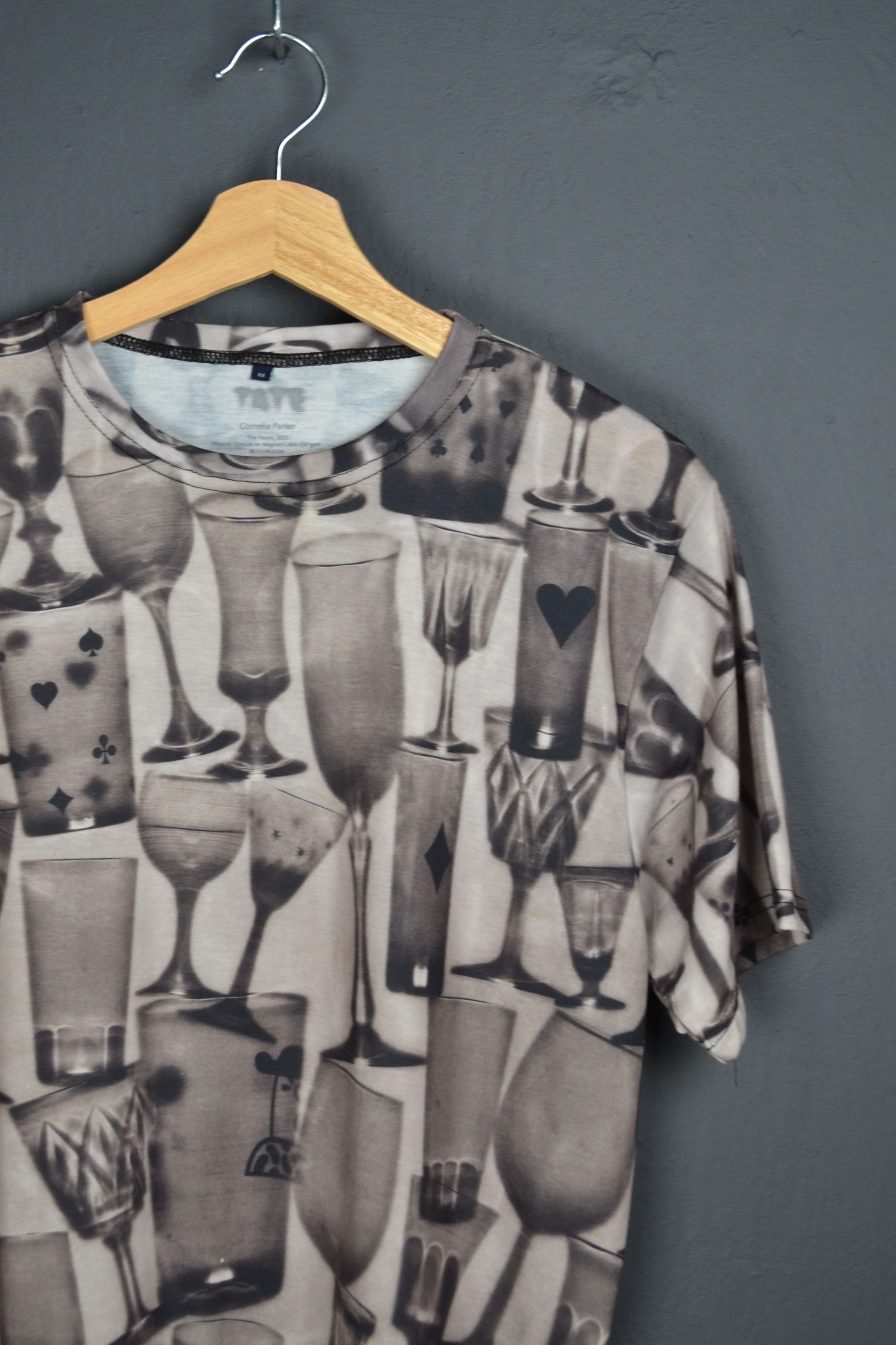 Other Cornelia Parker The Hours, 2022 M size T-shirt Print Size US M / EU 48-50 / 2 - 1 Thumbnail