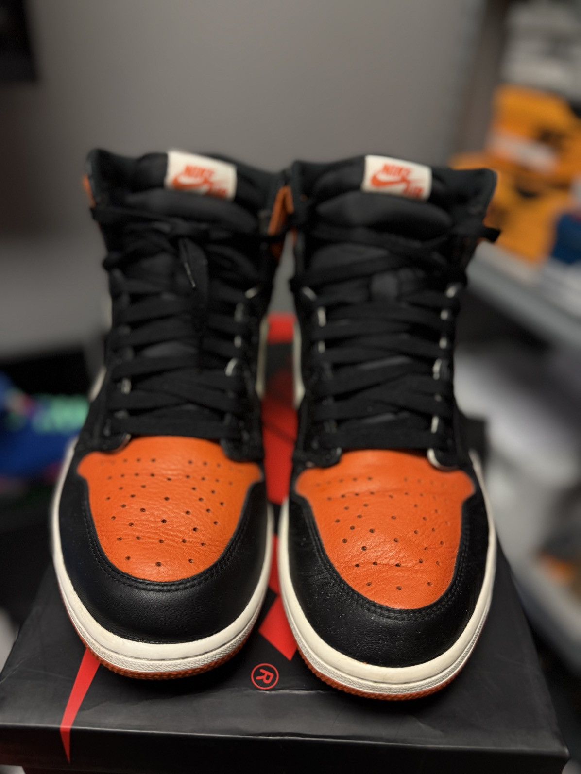 Jordan Brand × Nike Nike Jordan 1 High Shattered Backboard OG Size 12 Size US 12 / EU 45 - 5 Thumbnail