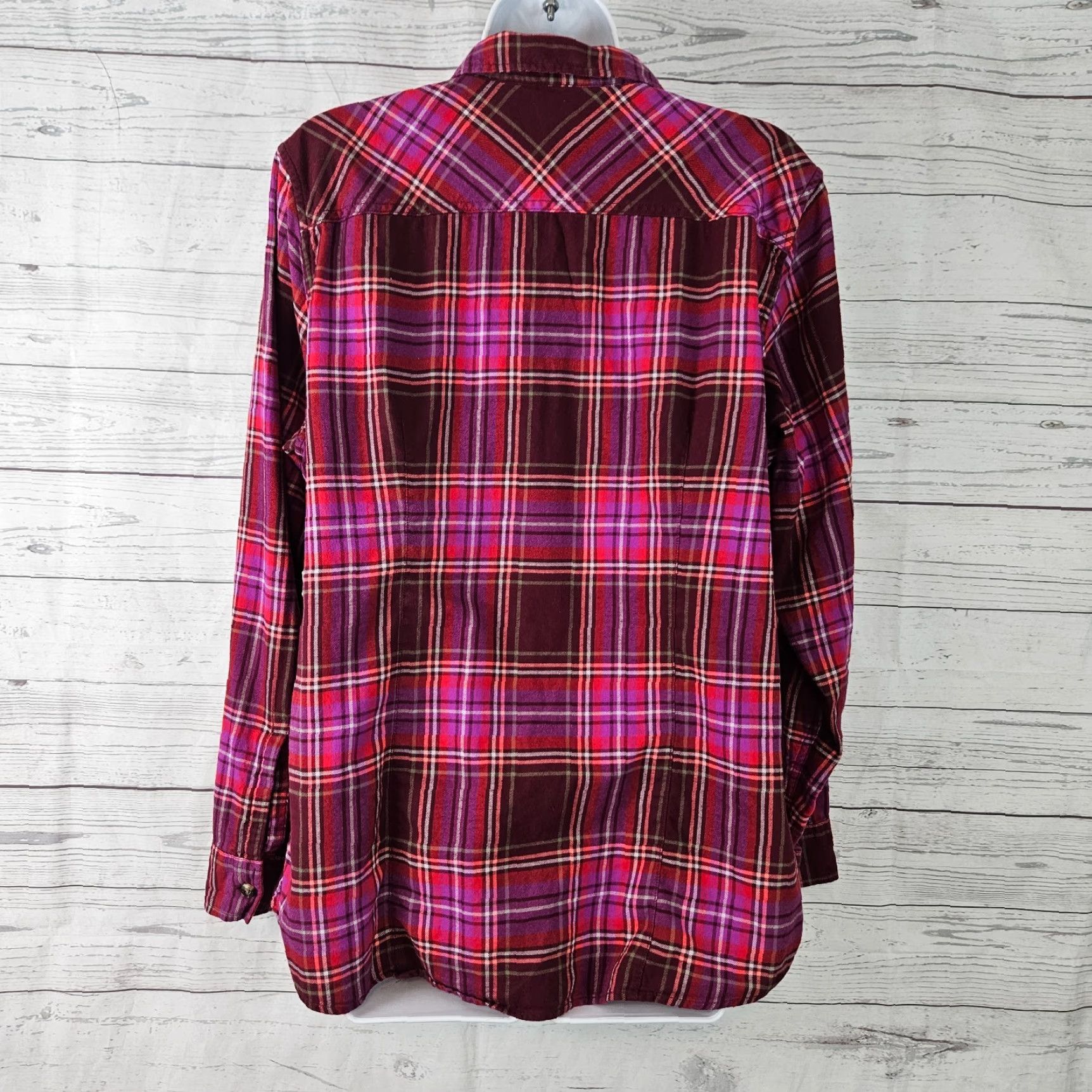 Eddie Bauer Eddie Bauer Womens Button Up Shirt Sz XL Red Purple Plaid Cotton Classic Fit Size XL / US 12-14 / IT 48-50 - 3 Thumbnail