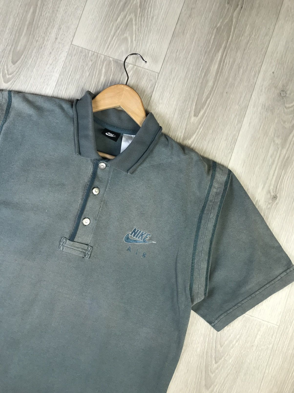 Nike Vintage NIKE AIR Collared Polos Shirt Faded Green Medium Size US M / EU 48-50 / 2 - 2 Thumbnail