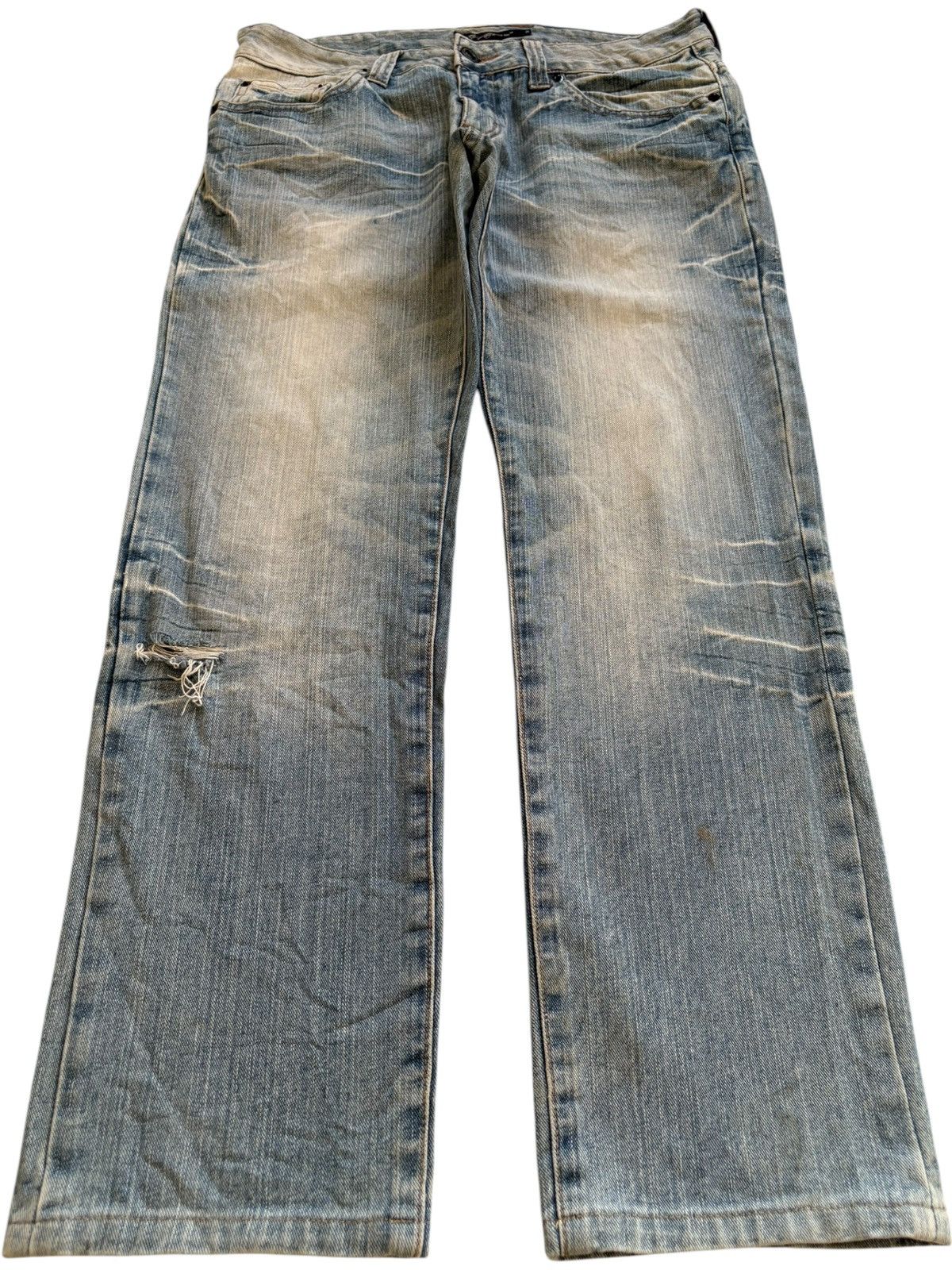 Japanese Brand Vintage Japanese Brand Faded Wash Distressed Jeans Size US 33 - 1 Thumbnail