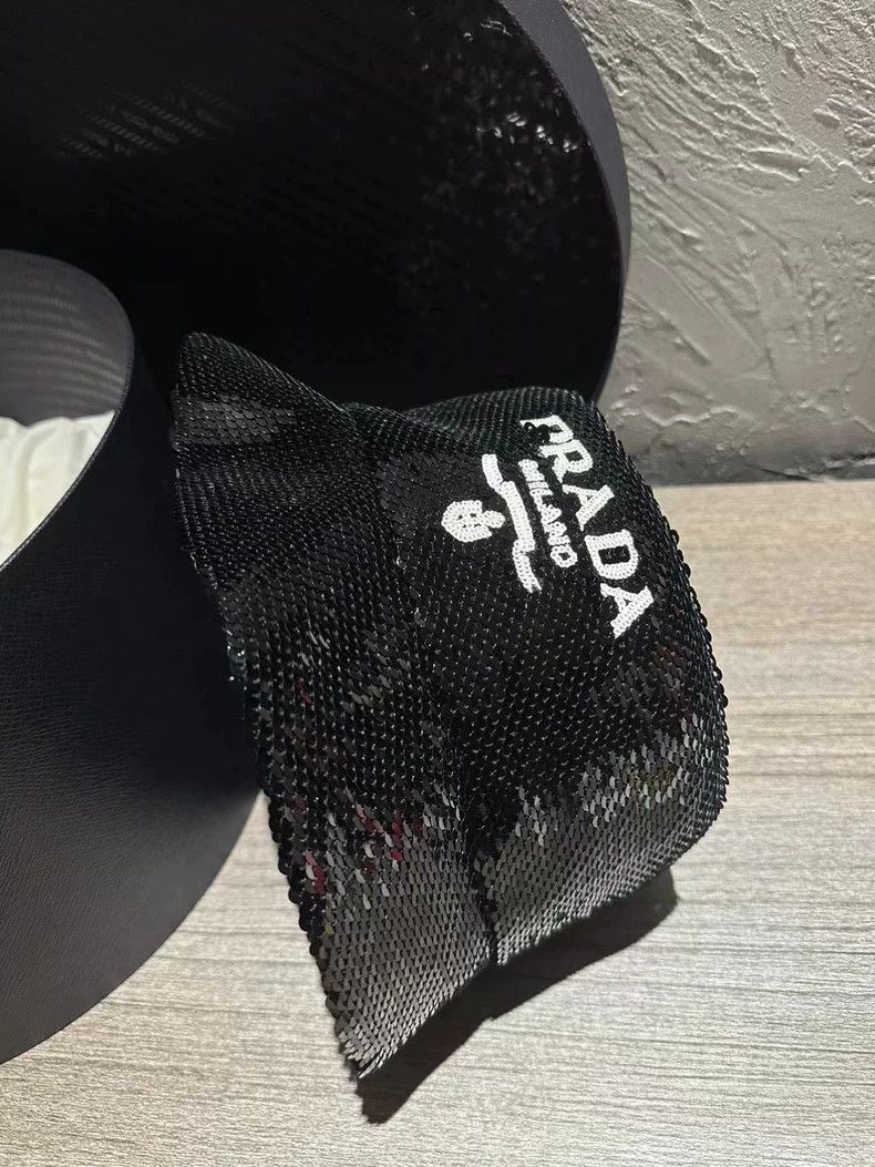 Prada Prada Sequin Bucket Hat in New Condition-2506 Size ONE SIZE - 2 Thumbnail