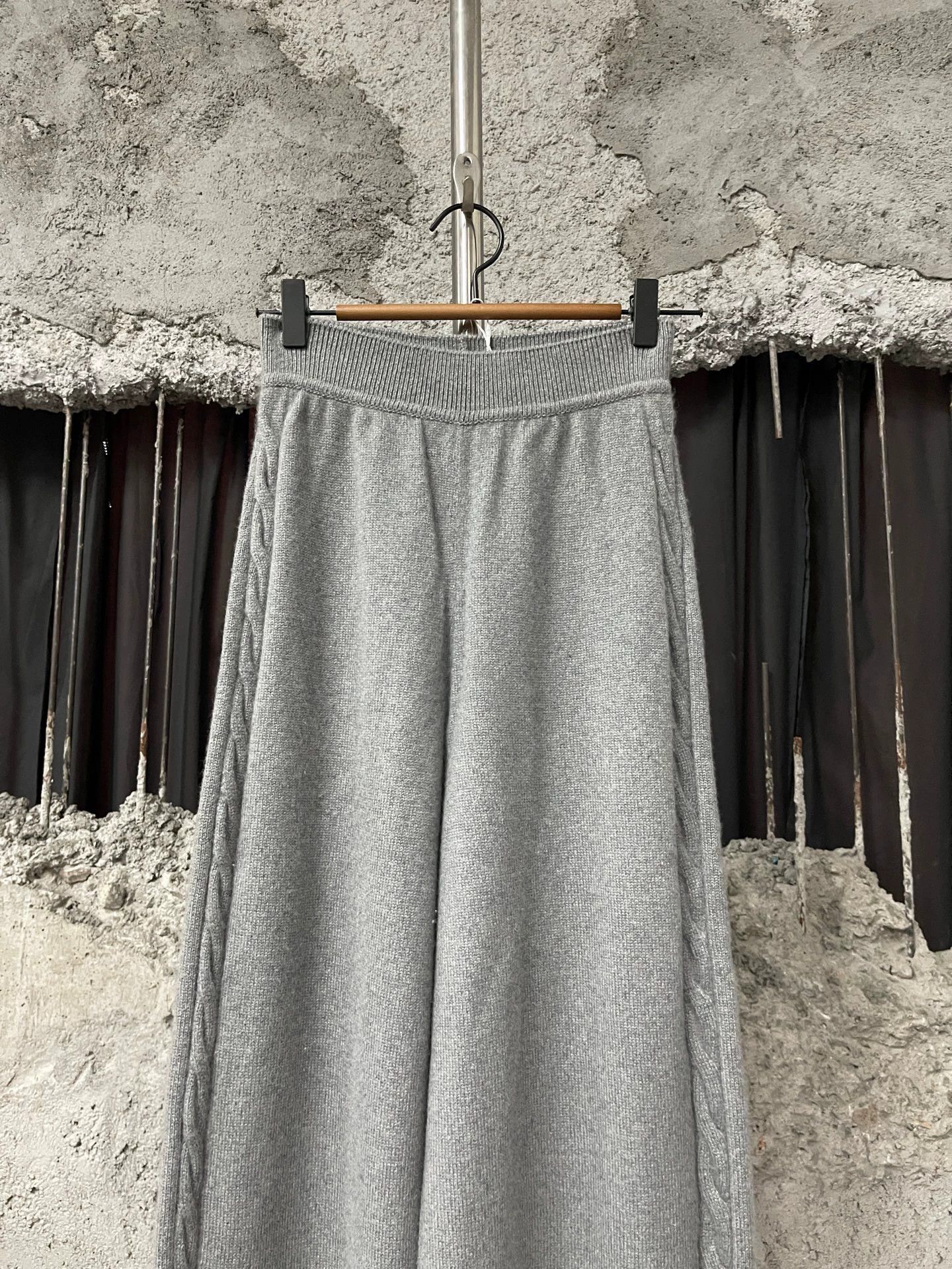 Loro Piana LP Cable Knit Cashmere Pants 38 New Size 26" / US 2 / IT 38 - 3 Thumbnail