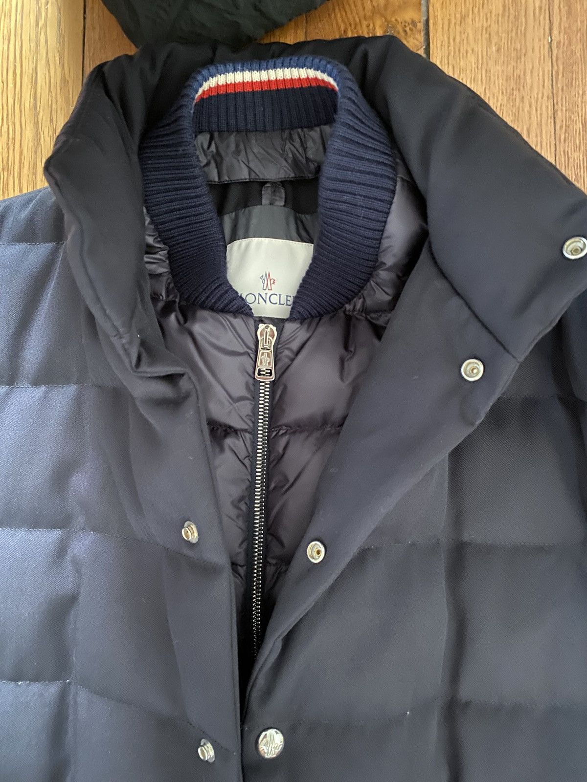 Moncler Bess Wool Short Down Jacket Size US L / EU 52-54 / 3 - 5 Thumbnail