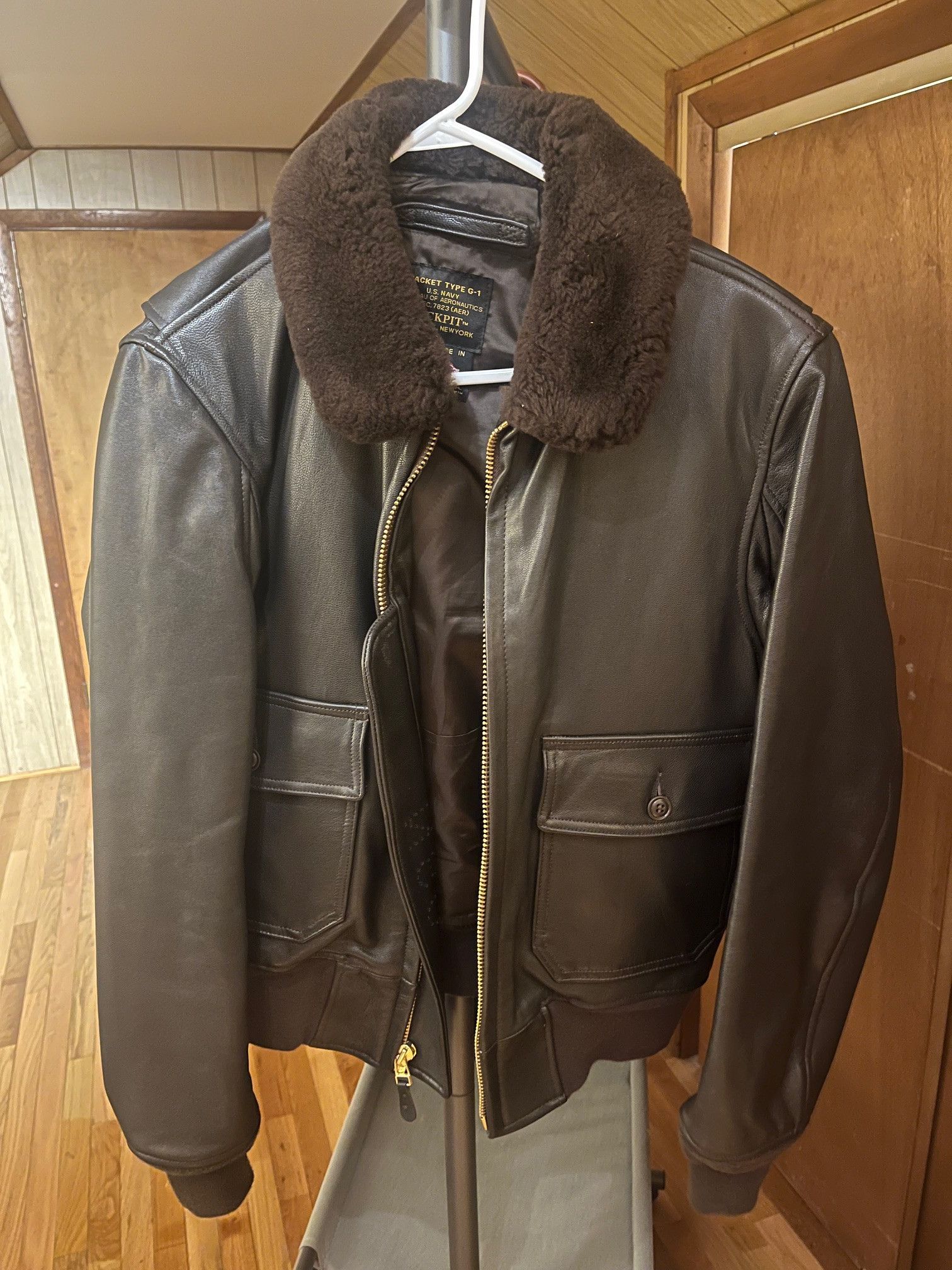 Cockpit USA [Gently Used] U.S. Navy Issue Mil Spec G-1 Jacket Z2108 Size US XL / EU 56 / 4 - 1 Thumbnail