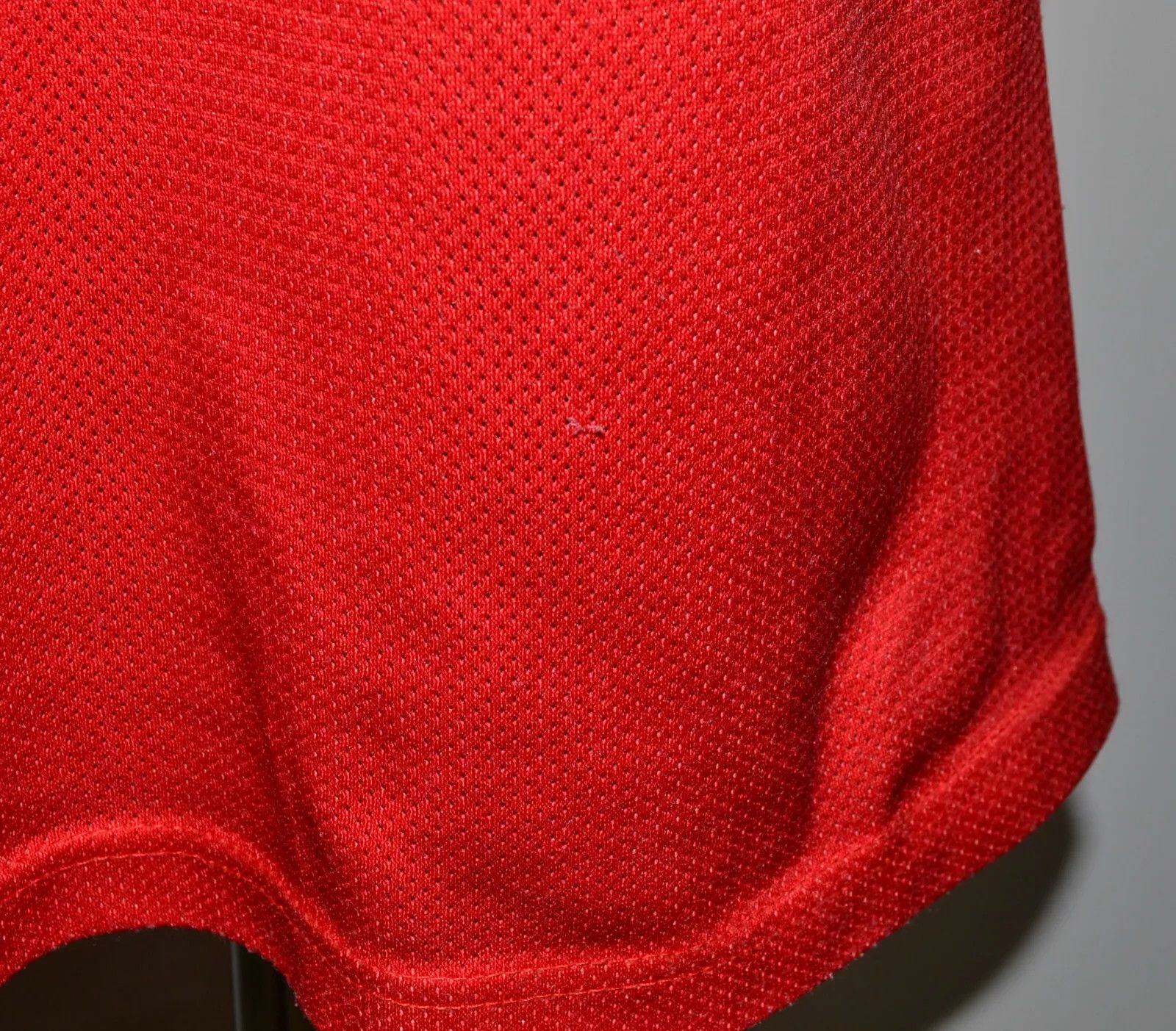 Champion NBA CHICAGO BULLS SHIRT JERSEY CHAMPION JORDAN #23 SIZE S Size US S / EU 44-46 / 1 - 4 Thumbnail
