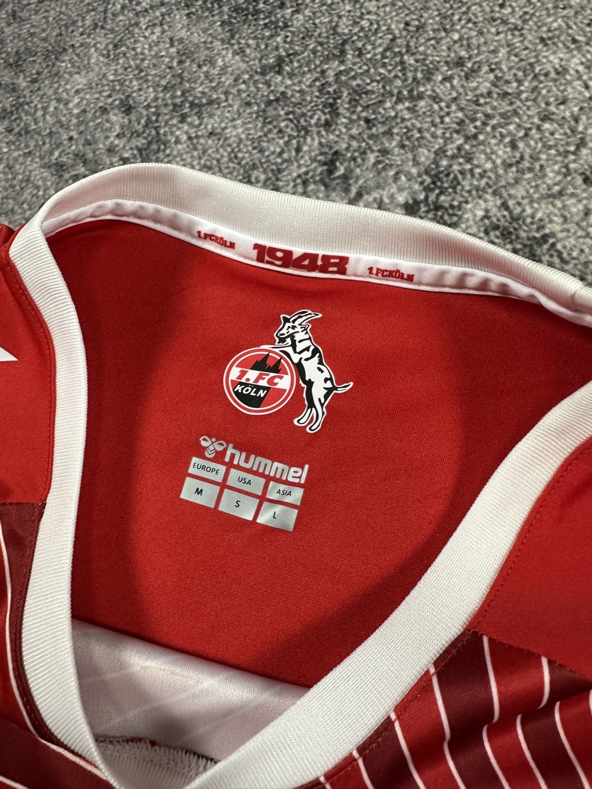 Hummel Hummel 1.FC Koln Rare Soccer Jersey M Rare Blokecore Fan Tee Size US M / EU 48-50 / 2 - 4 Thumbnail