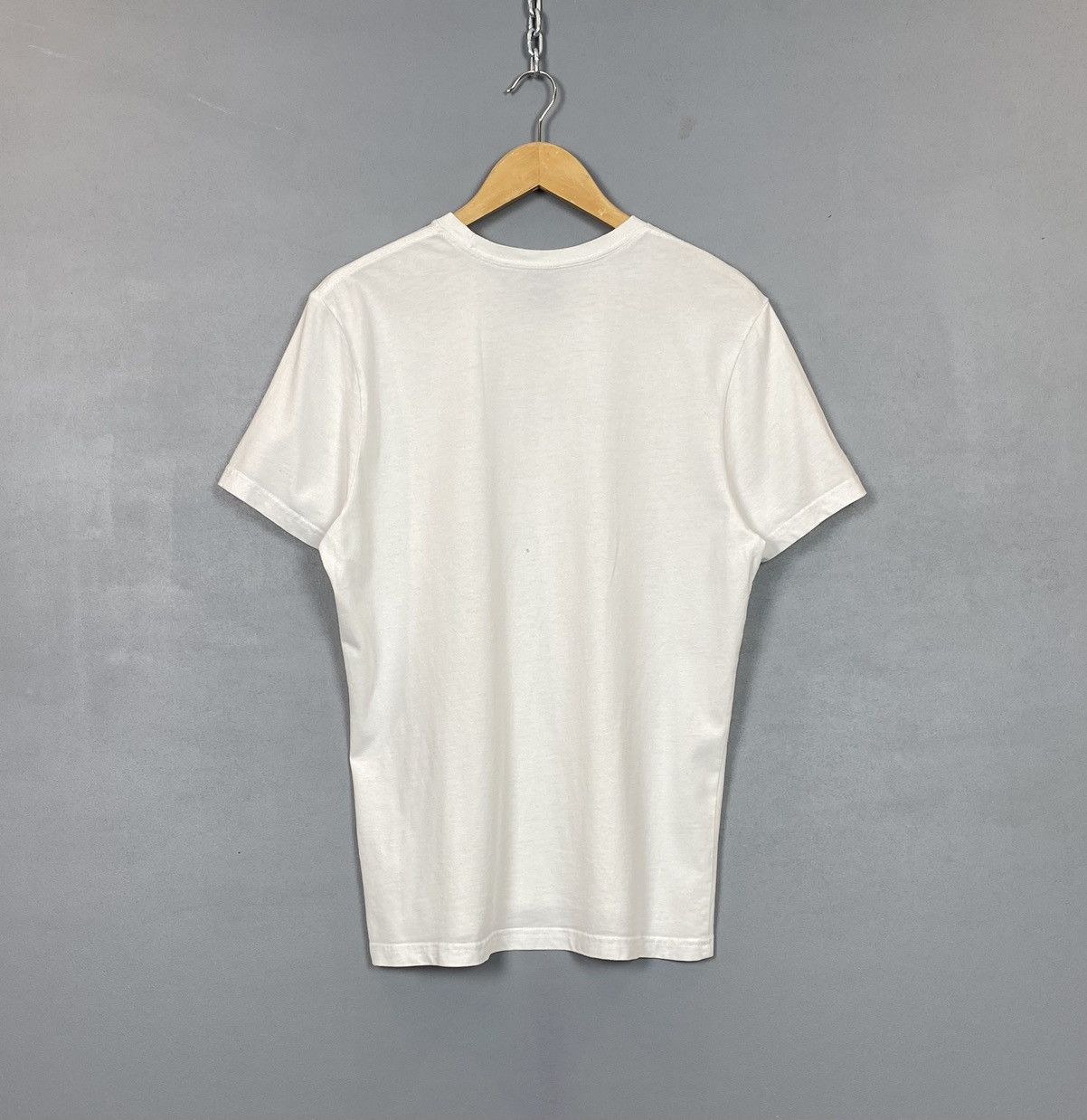 Designer × October's Very Own October's Very Own OVO International T-Shirt Size M White Size US M / EU 48-50 / 2 - 7 Thumbnail