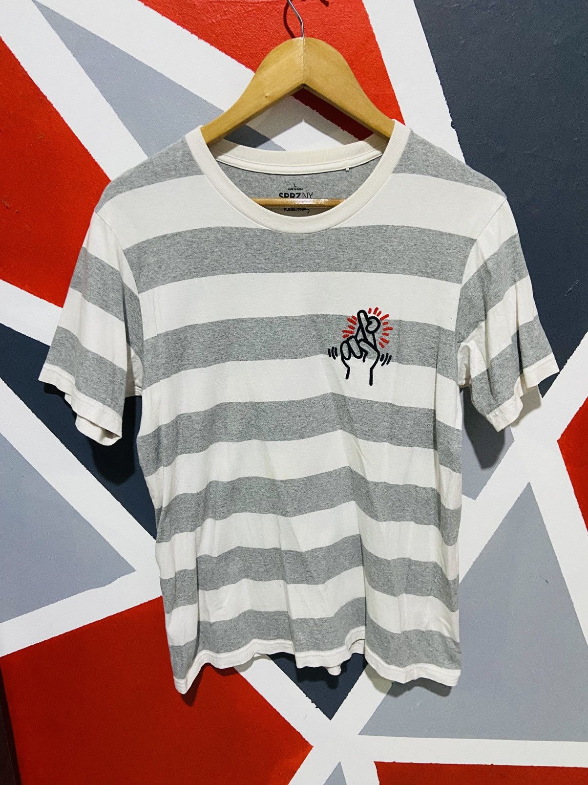 Keith Haring Keith Haring X Sprzny X Uniqlo Stripe Tee Size US M / EU 48-50 / 2 - 1 Thumbnail