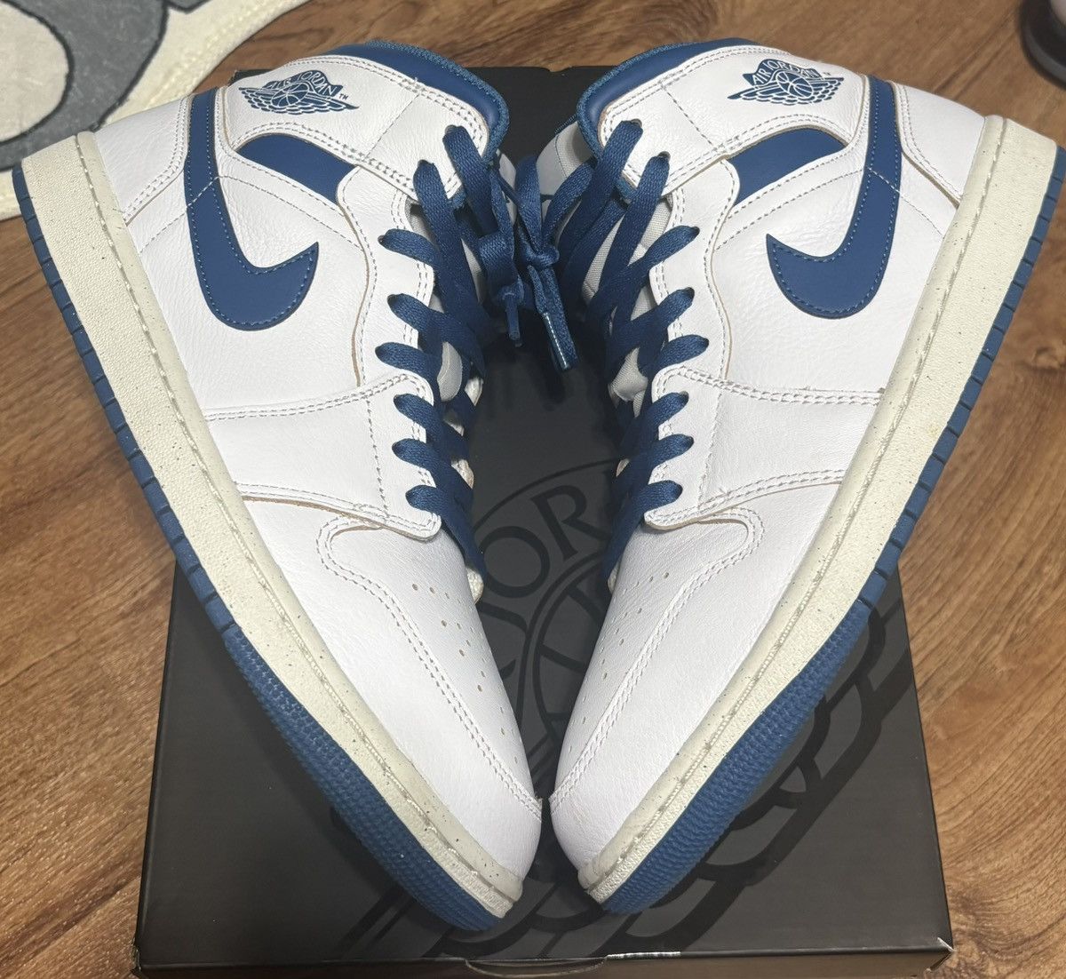 Jordan Brand Jordan 1 Mid "Industrial/Military Blue" Size US 10 / EU 43 - 3 Thumbnail