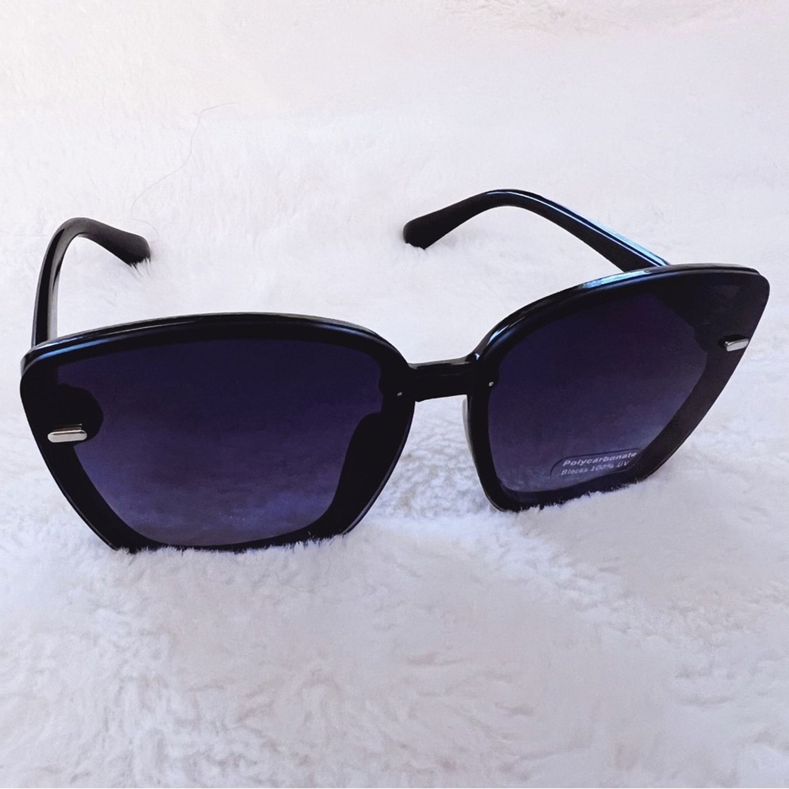 Other Giselle Black Oversized Cat Eye Sunglasses Size ONE SIZE - 8 Thumbnail
