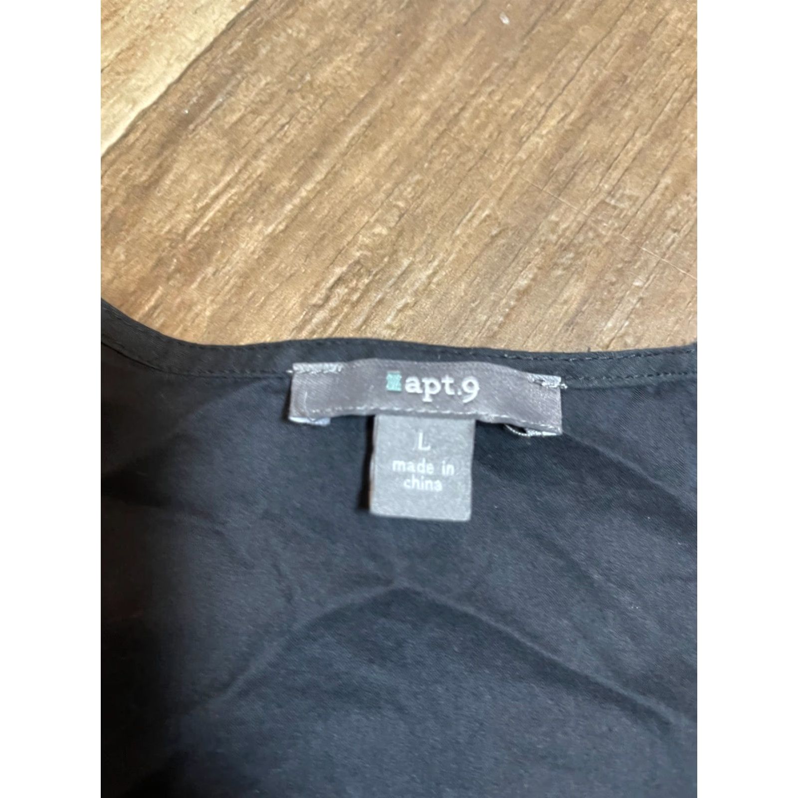 Apt. 9 APT. 9 Large Women's Black Sleeveless Blouse User: APT. 9 Large Women's Black Sleeveless Blouse Size L / US 10 / IT 46 - 4 Thumbnail