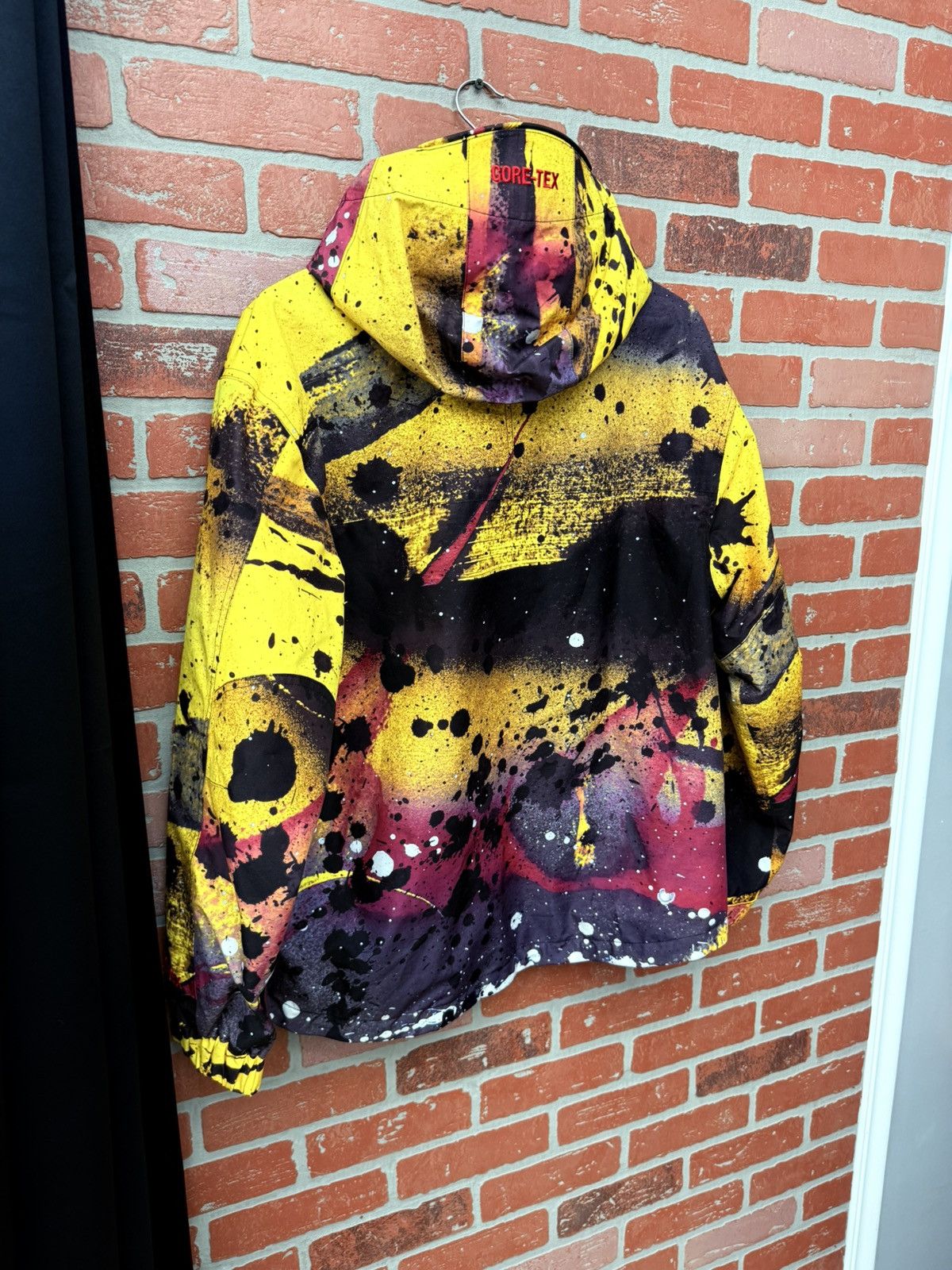 Supreme Supreme GORE-TEX Anorak Rammellzee Yellow Size Medium Size US M / EU 48-50 / 2 - 6 Thumbnail