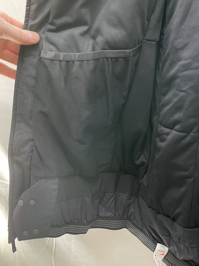 Arc'teryx ARCTERYX Incendia IS Gore Tex Ski Snowboarding Jacket Size S / US 4 / IT 40 - 16 Thumbnail