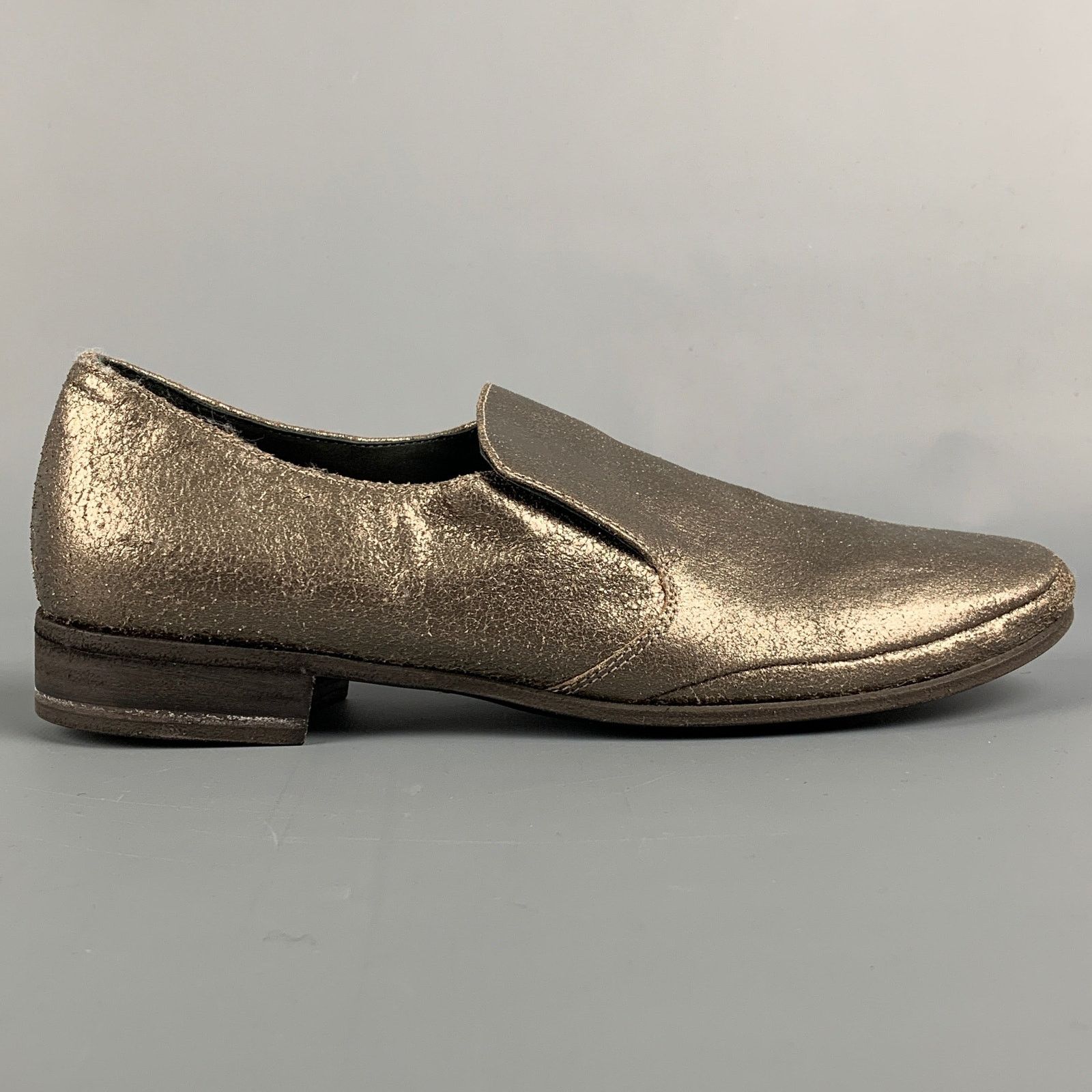 Brunello Cucinelli BRUNELLO CUCINELLI 7 Silver Leather Crackled Loafer Flats Size US 7 / IT 37 - 1 Thumbnail