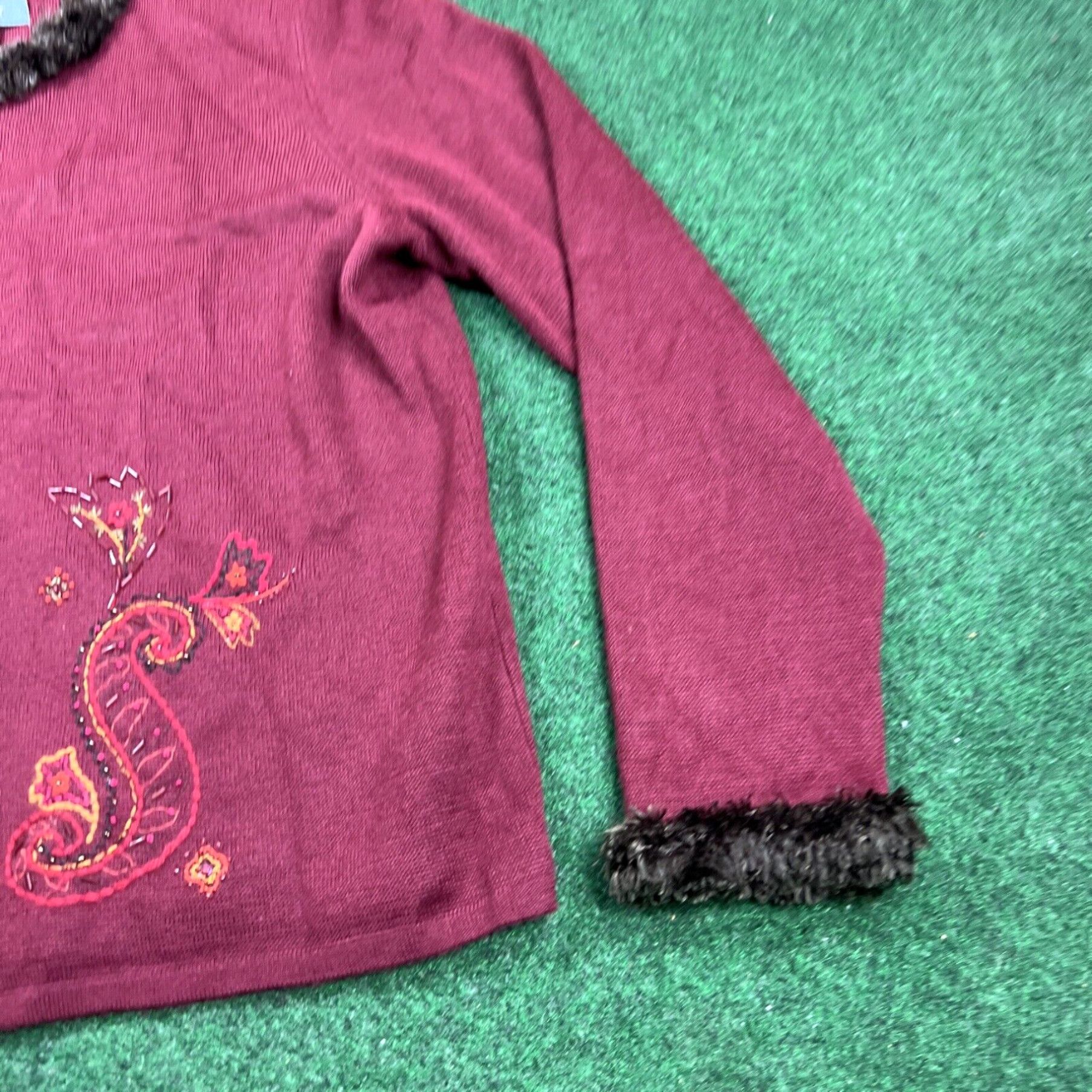 Vintage Vintage Koret Womens Sweater Red Size Large Button Dazzle Size L / US 10 / IT 46 - 3 Thumbnail