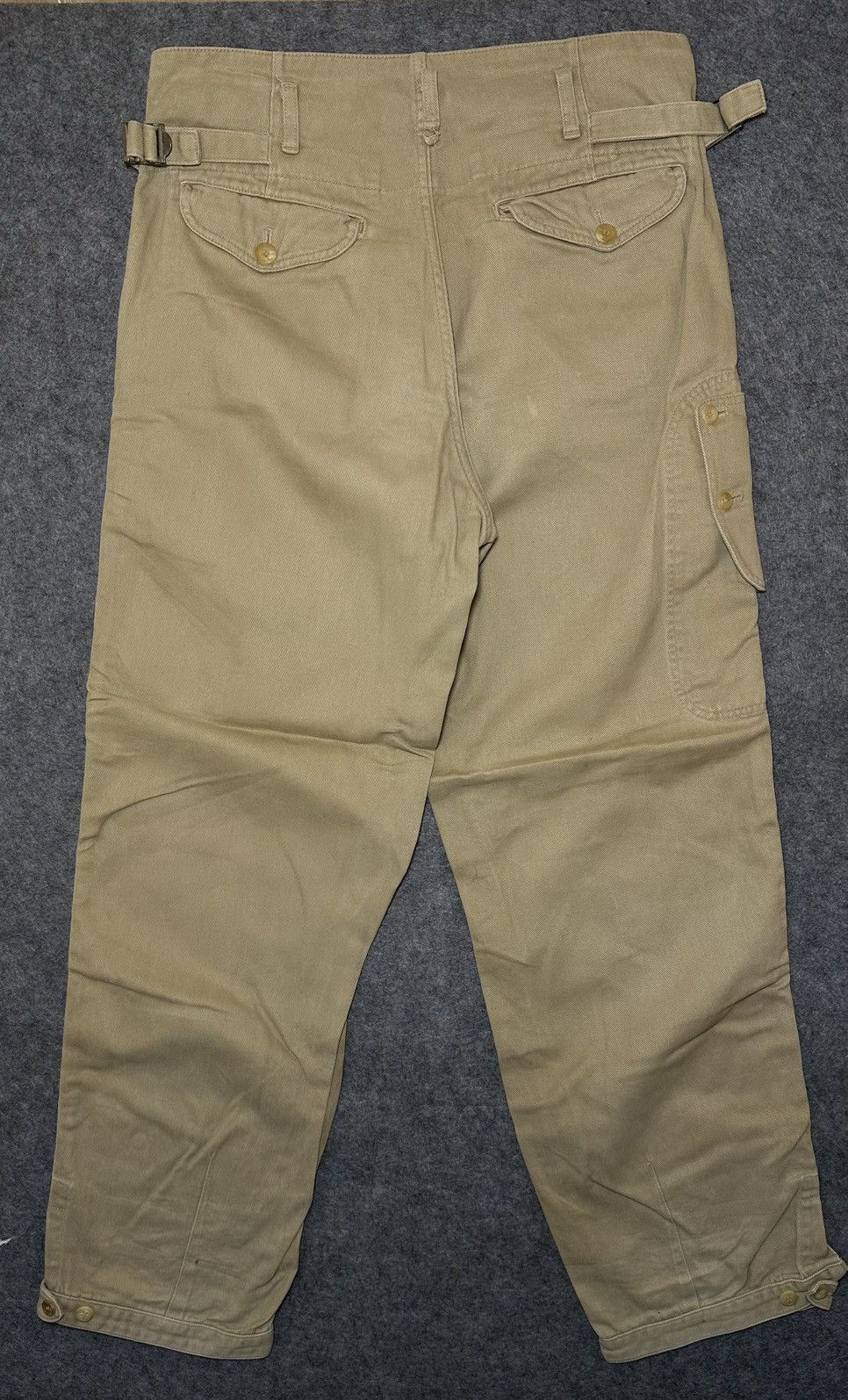 Issey Miyake Issey Miyake men's cotton pants in beige. Size US 36 / EU 52 - 2 Thumbnail