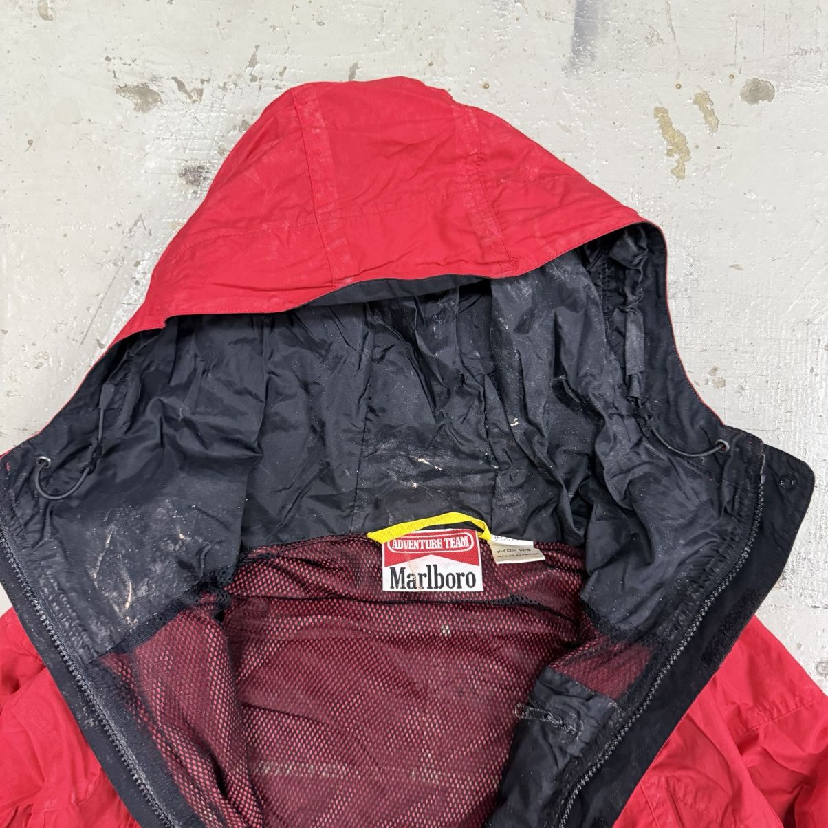 Marlboro 🔥Send OFFERS🔥Marlboro Adventure Team Spell Out Jacket Size US XL / EU 56 / 4 - 6 Thumbnail
