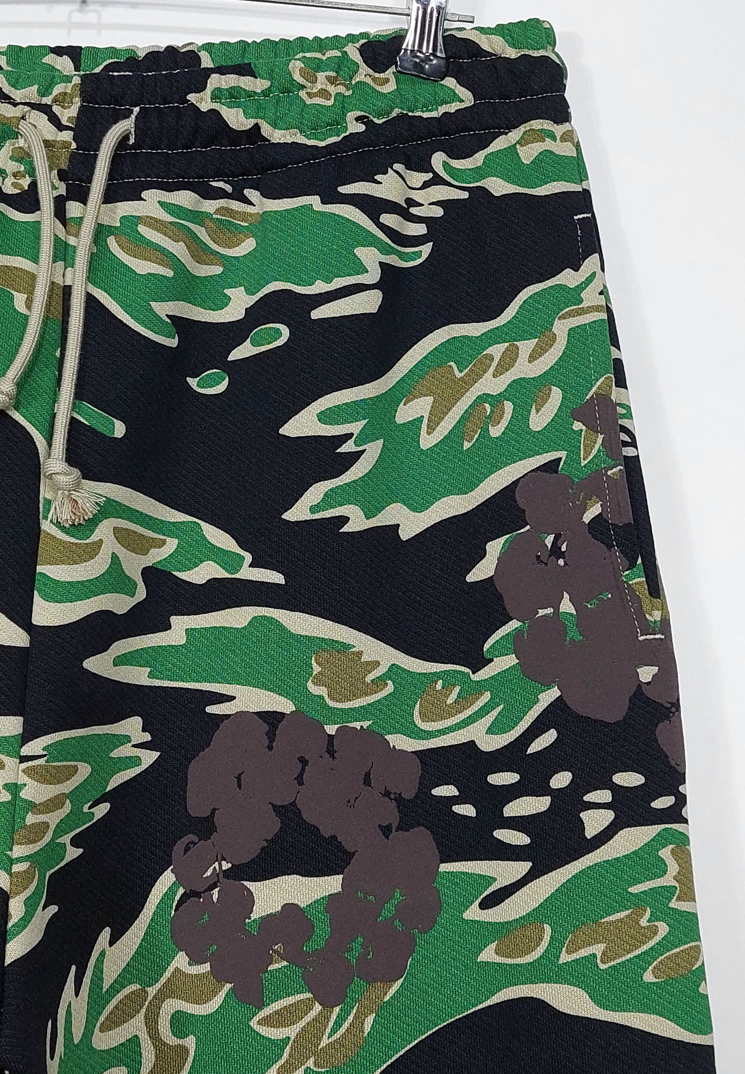 DENIM TEARS camou cotton wreath sweatpants - camouflage L Size US 34 / EU 50 - 6 Thumbnail