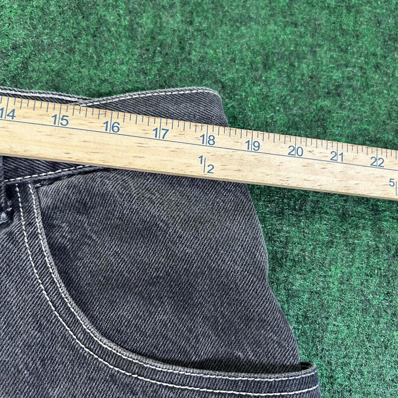 Vintage Black JNCO Baggy Fit Skater Jean Shorts Size 38