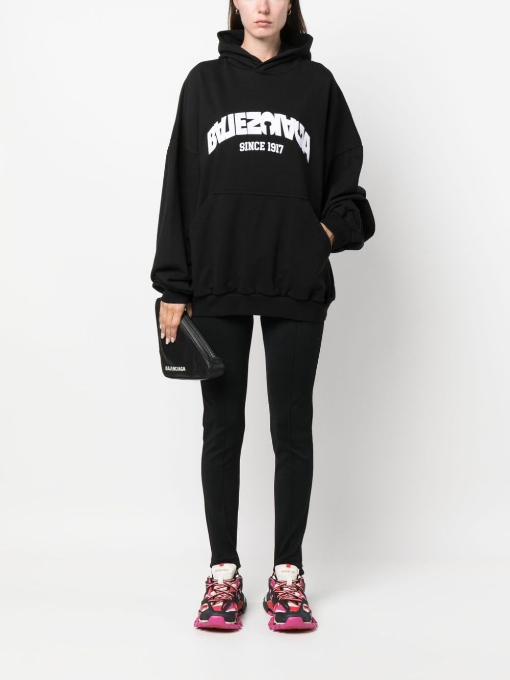 Balenciaga o1bcso1str0125 Back Flip Round Hoodie Oversized in Black Size XS / US 0-2 / IT 36-38 - 2 Thumbnail
