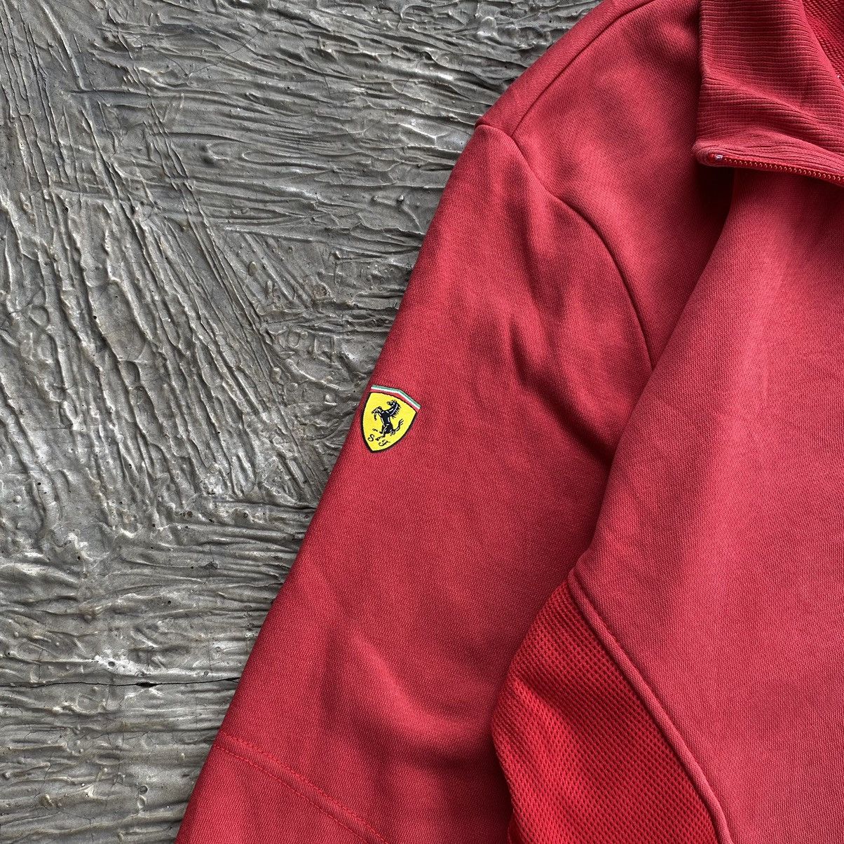Ferrari × Puma Puma X Ferrari Track Top Jacket Size US L / EU 52-54 / 3 - 5 Thumbnail