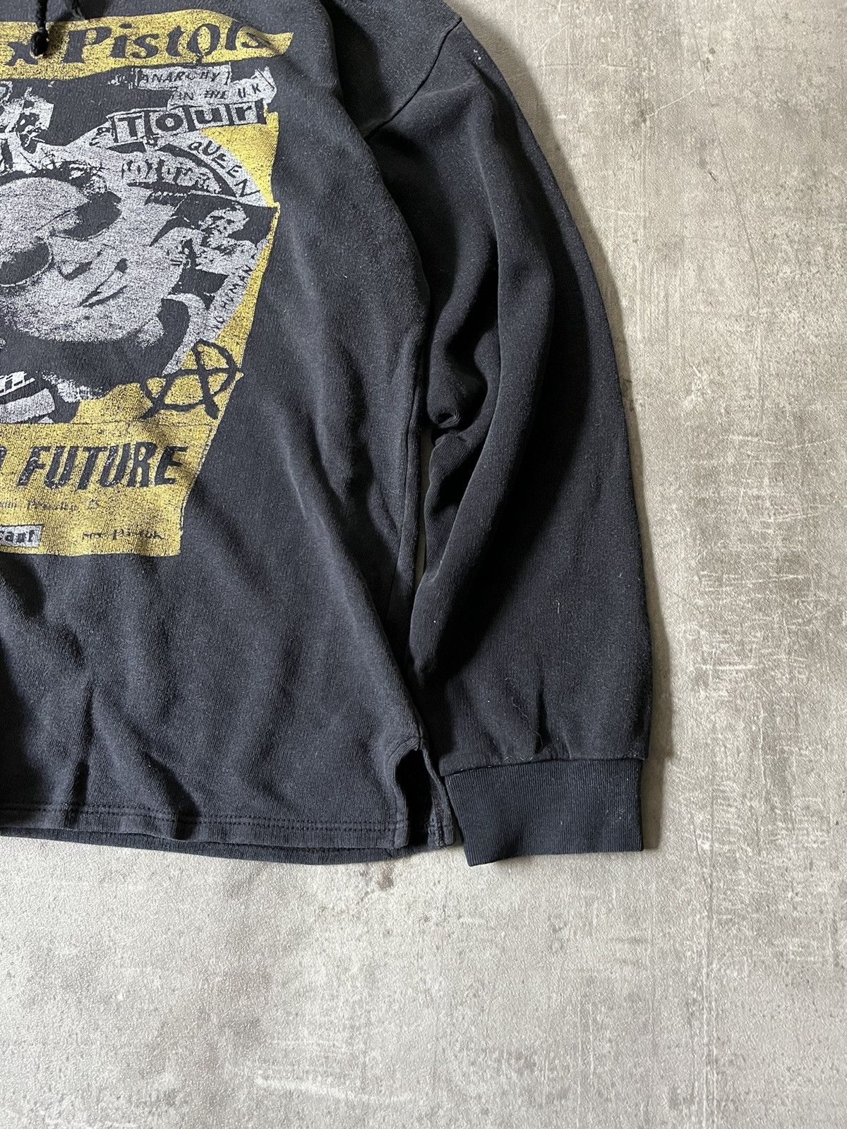 Band Tees Vintage Sex Pistols No Future 90s black hoodie Size US XL / EU 56 / 4 - 5 Thumbnail