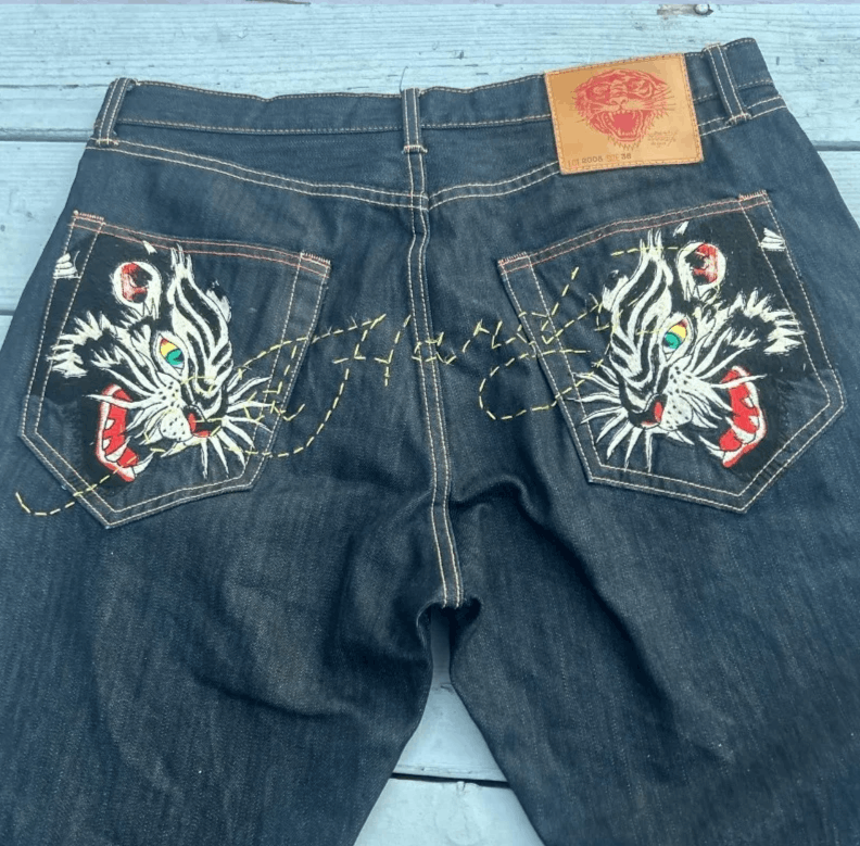 Japanese Brand American Fashion Oversize Pattern Embroidered Baggy Jeans Size US 32 / EU 48 - 3 Thumbnail