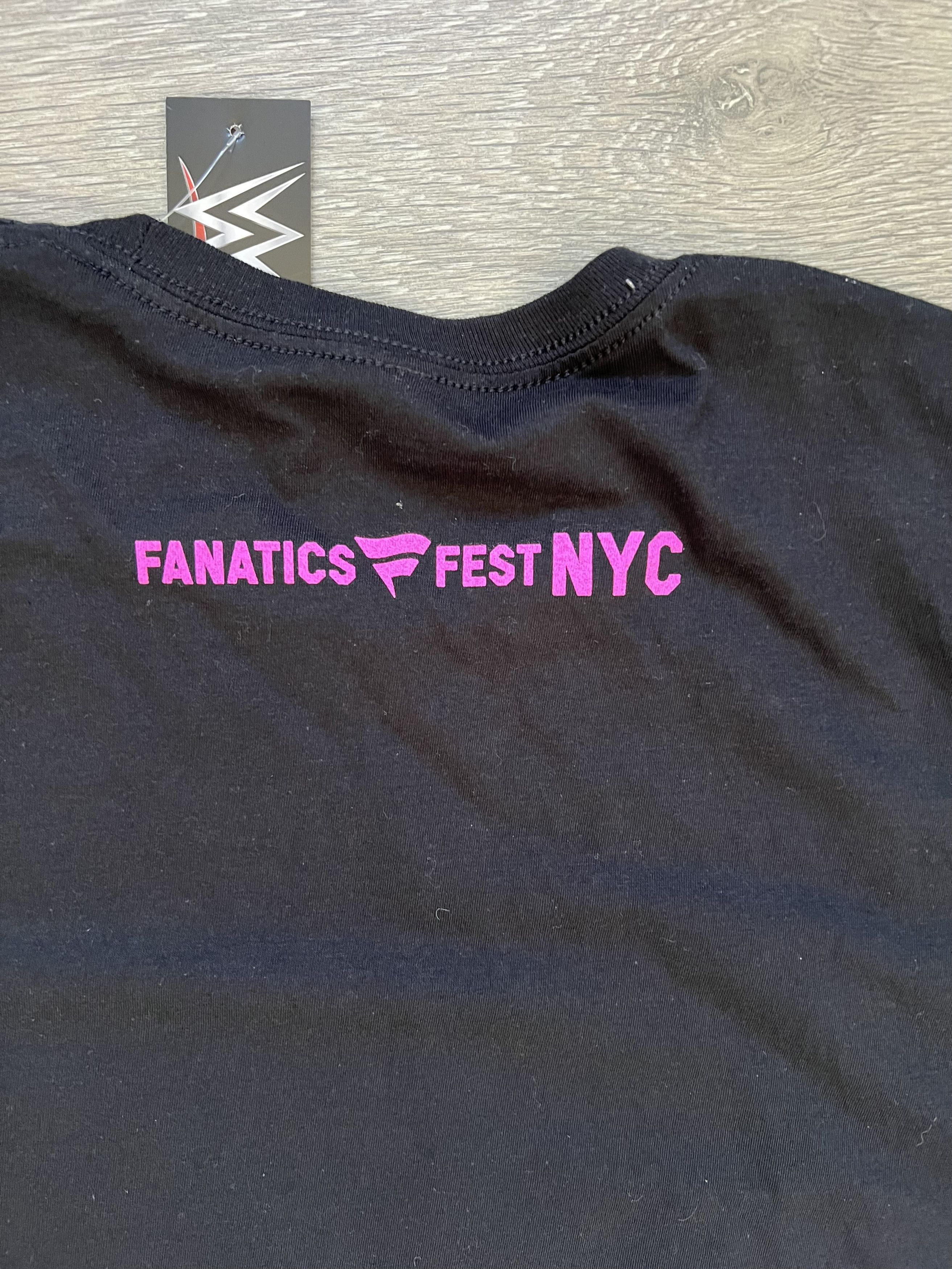 WWE WWE Liv Morgan Fanatics Fest 2025 EXCLUSIVE T-Shirt (LARGE) Size US L / EU 52-54 / 3 - 6 Thumbnail