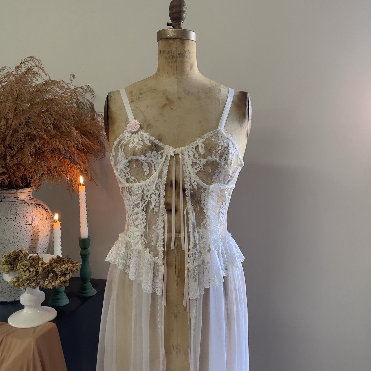Other Frederick’s of Hollywood 90s White Lace Lingerie Gown (XS–M) Size M / US 6-8 / IT 42-44 - 12 Thumbnail