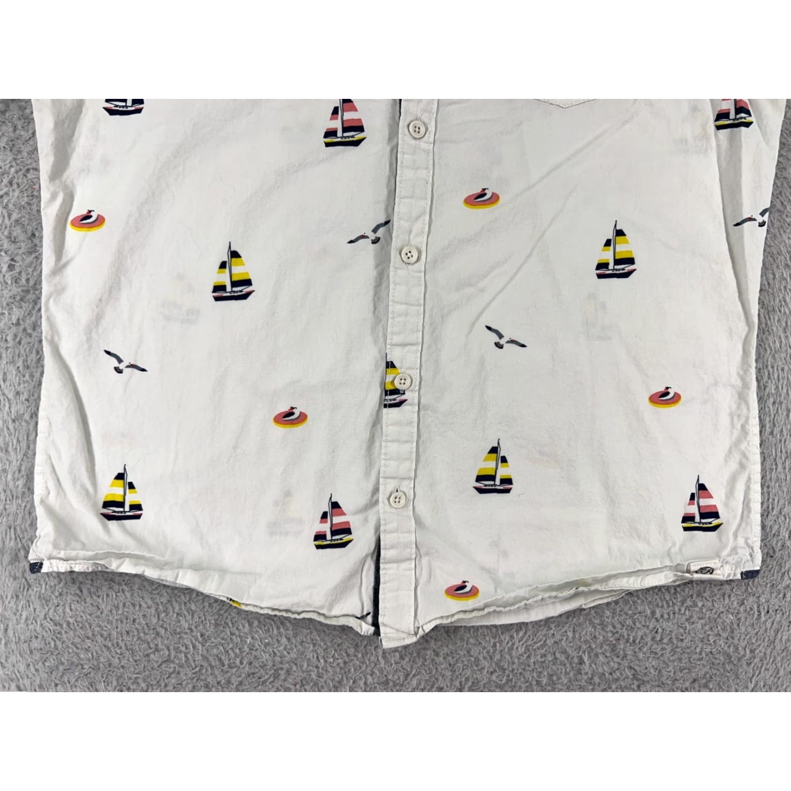 Vintage VINTAGE Free Planet Shirt Men's Button-Down Short Sleeve Large White Sailboat Floral Aloha Beach Palms 90s Mens Size US L / EU 52-54 / 3 - 5 Thumbnail
